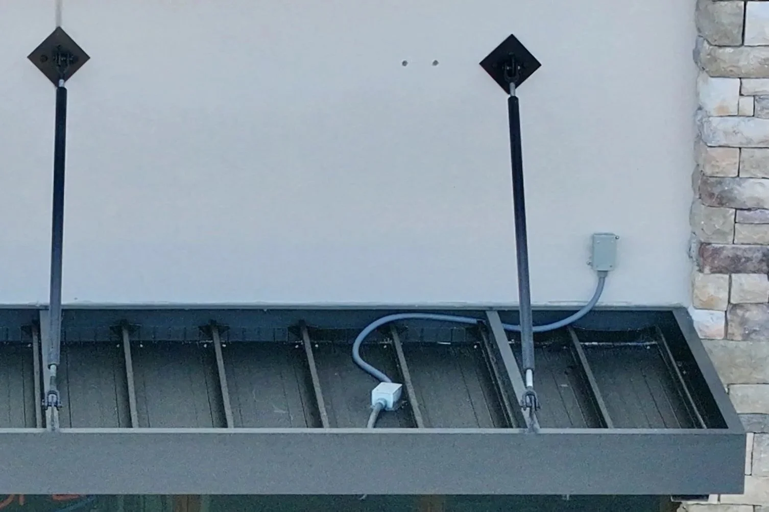 Drone facade inspection of commercial building in Tampa Bay FL