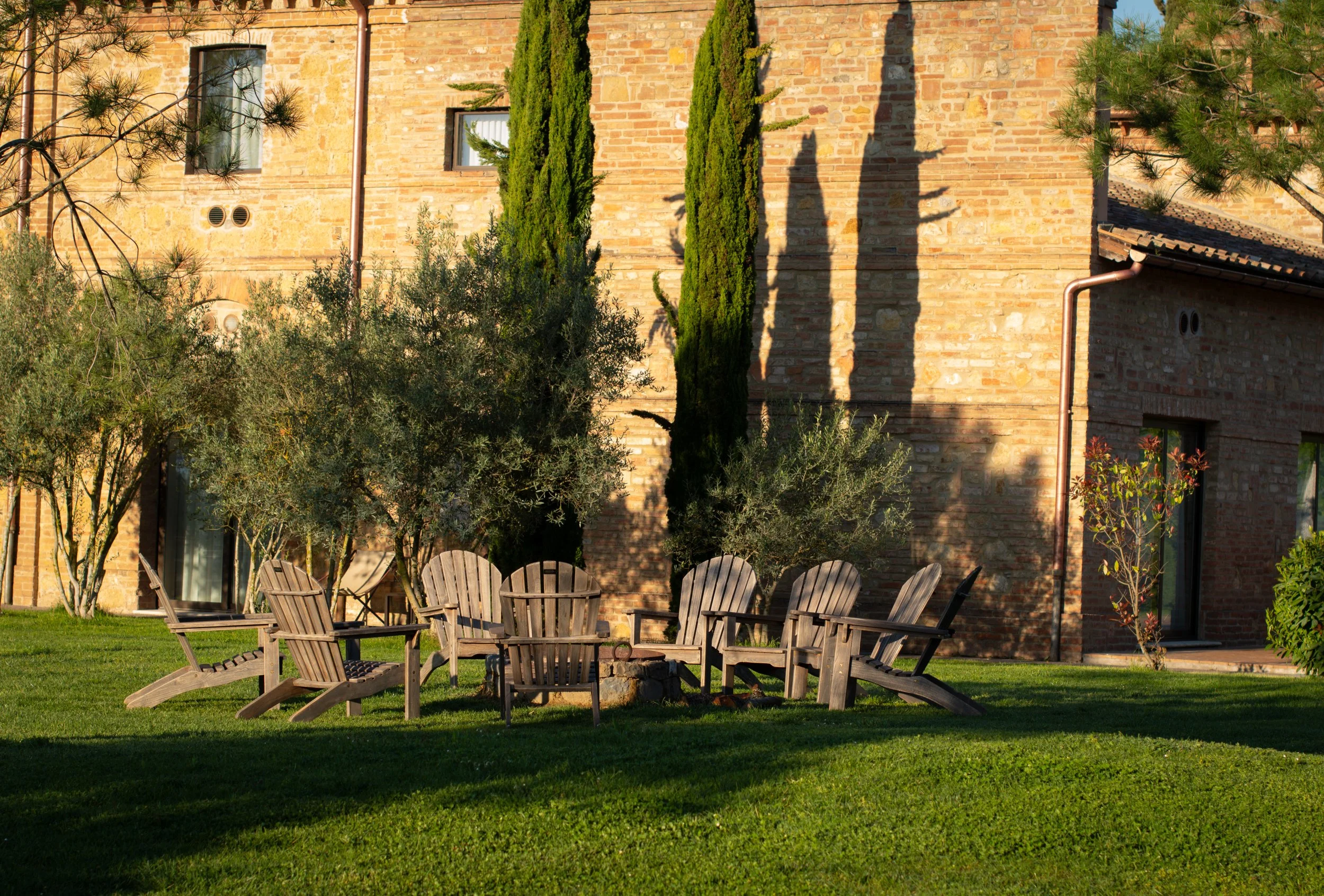 fnbj-precise-tale-poggio-alla-sala-fire-pit.jpg
