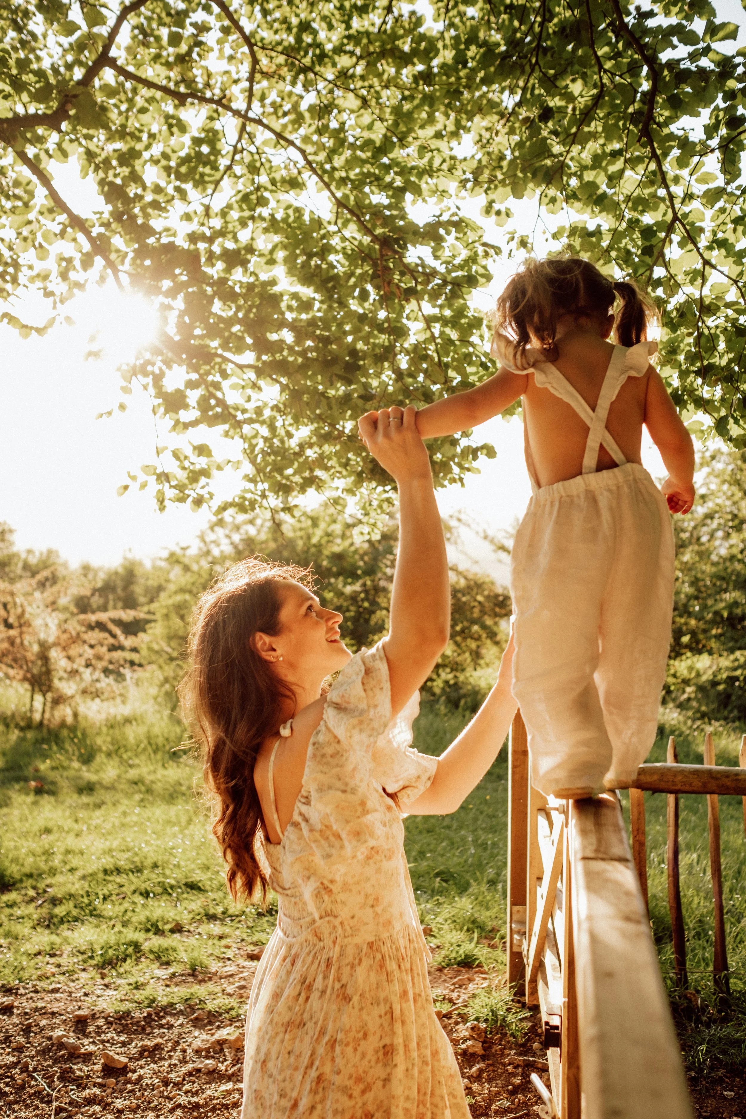 Aurelie Potter - Family & Maternity Photographer in West Warwickshire