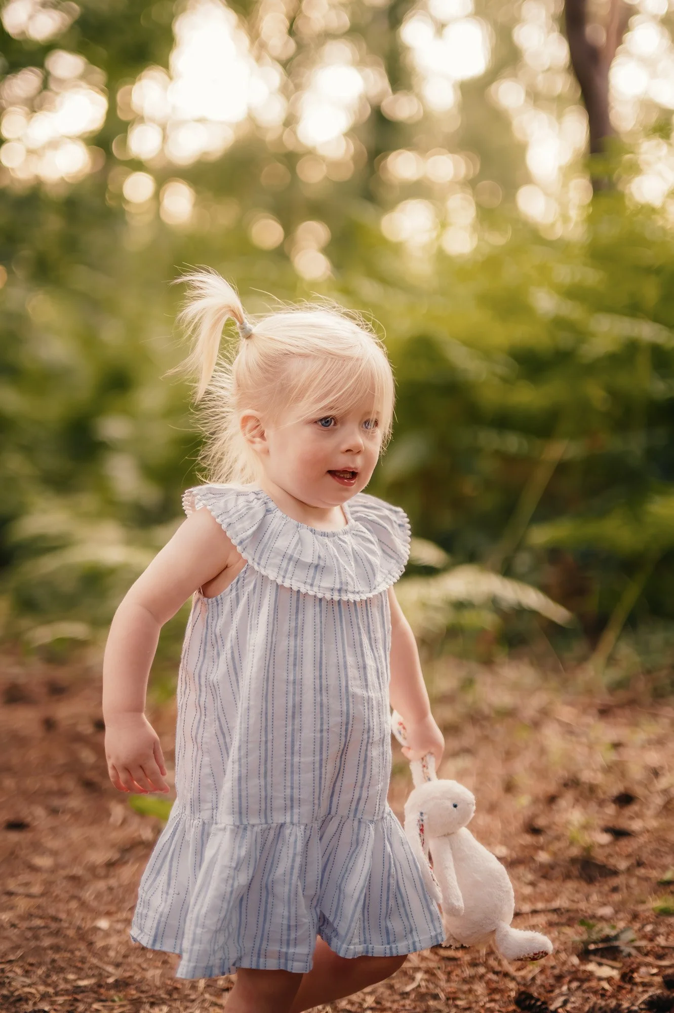 Emily & Dave - Oakley Woods 2025-275.jpg