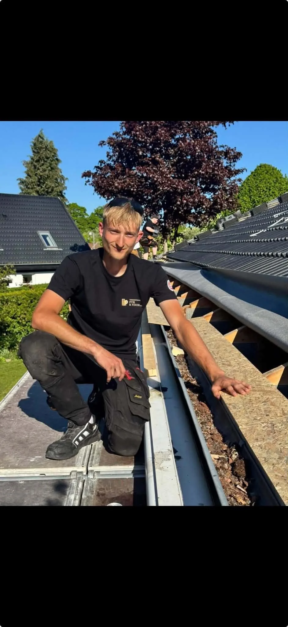 Magnus er tømrer og en del af holdet hos Fyr & finer