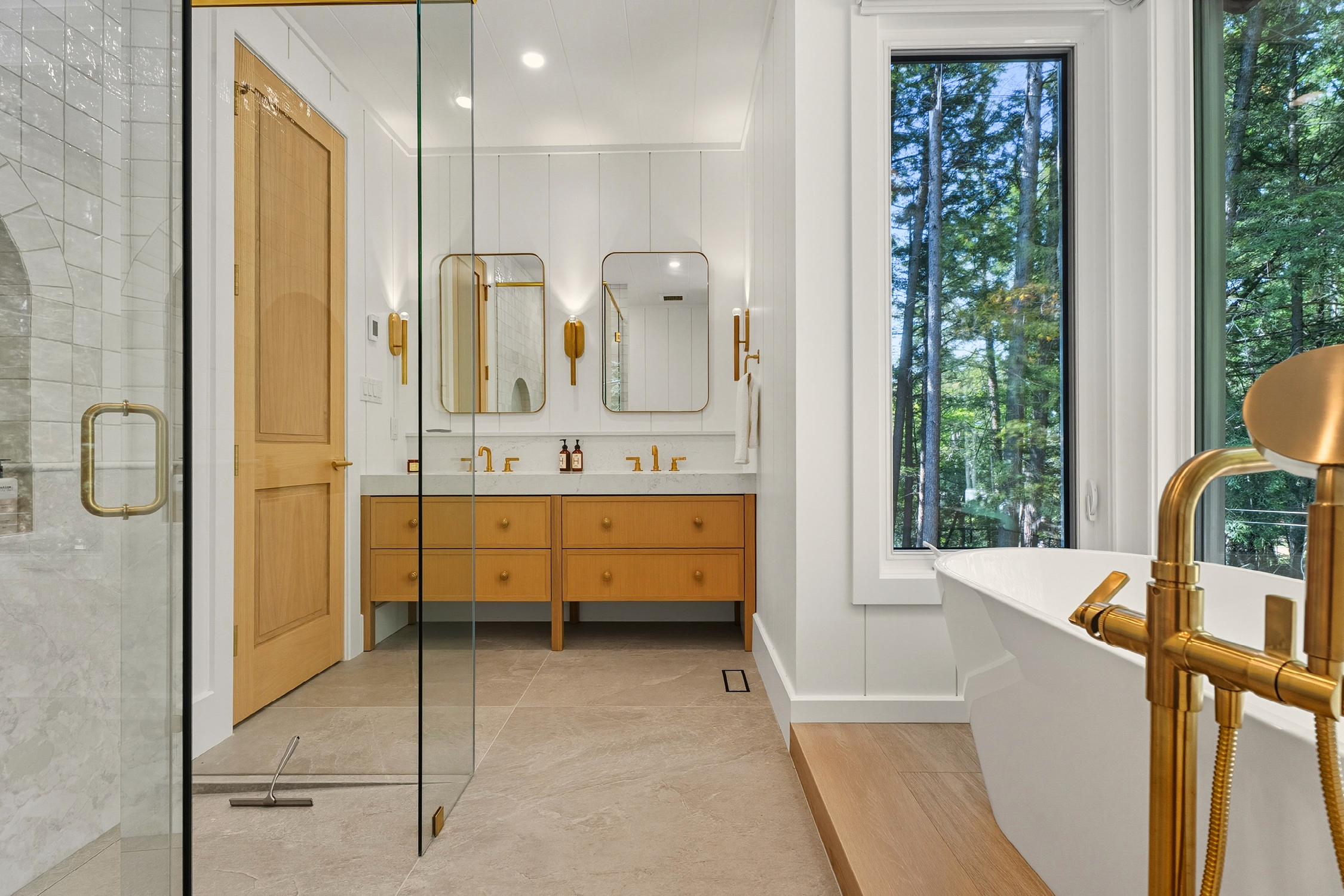 jo/ross design inc. architectural designer muskoka pine point guest bathroom