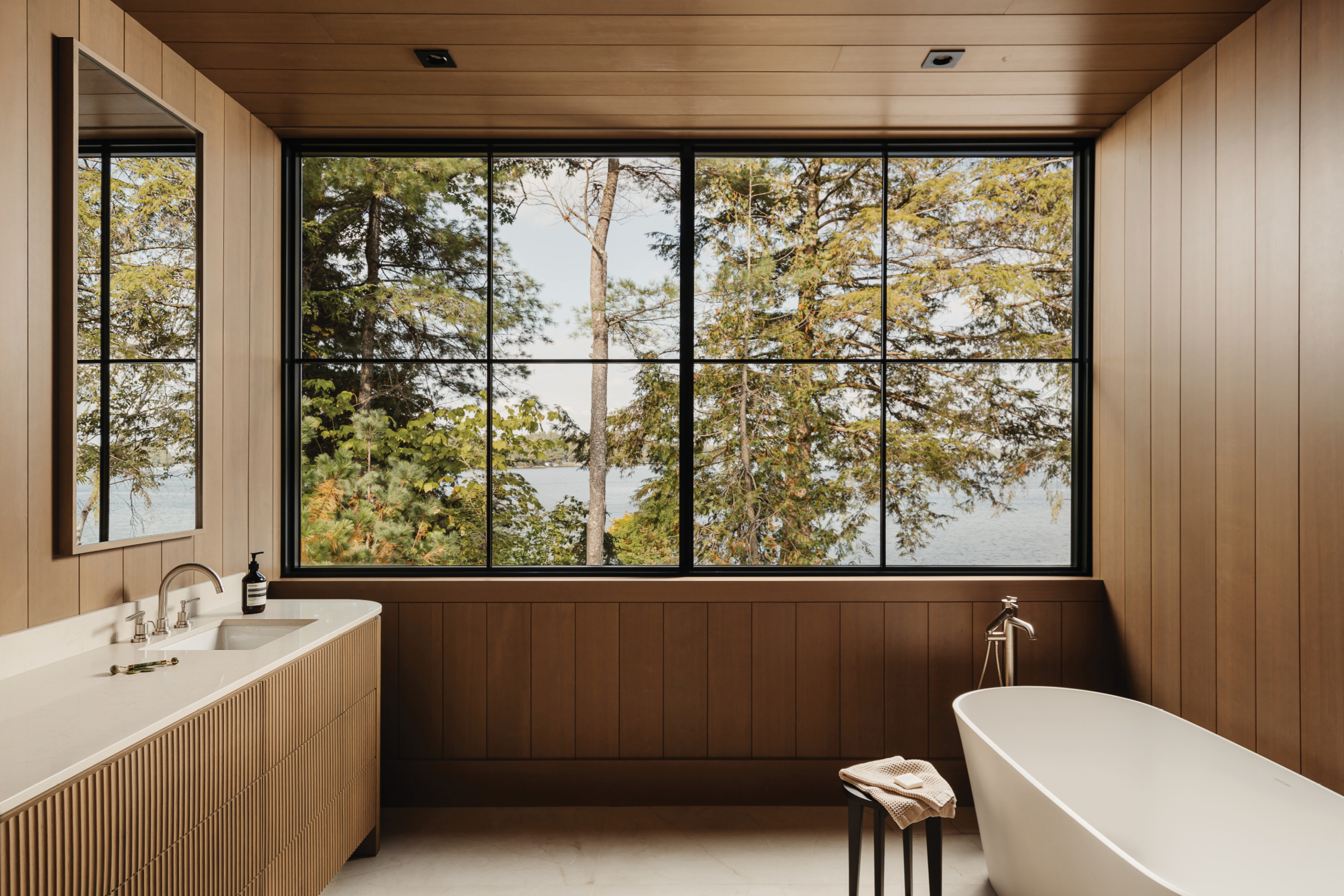 jo/ross design inc. architectural designer muskoka carrying place primary ensuite