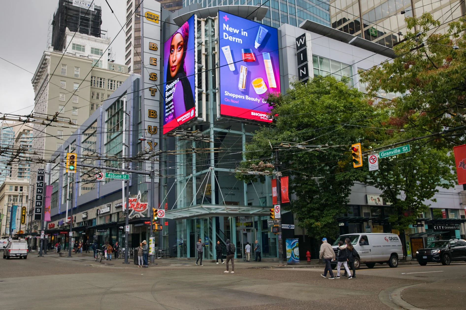 82888-005-SHOPPERS DRUG MART INC.-DVD011-1.jpeg