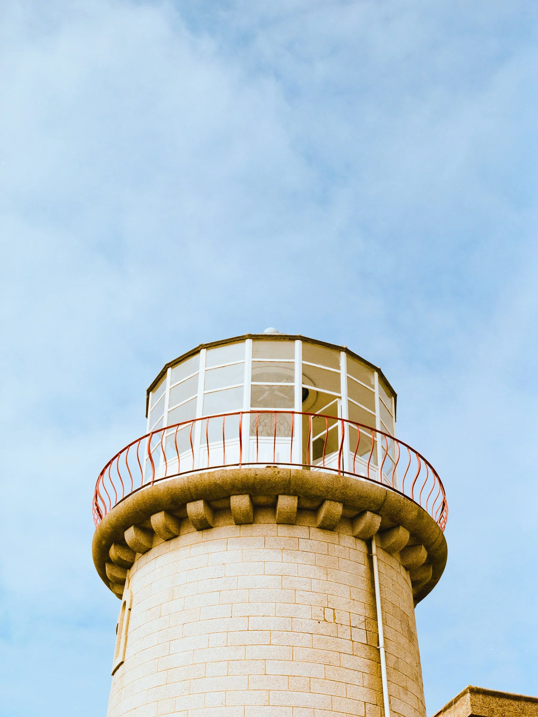 MPB_325-Web.jpg