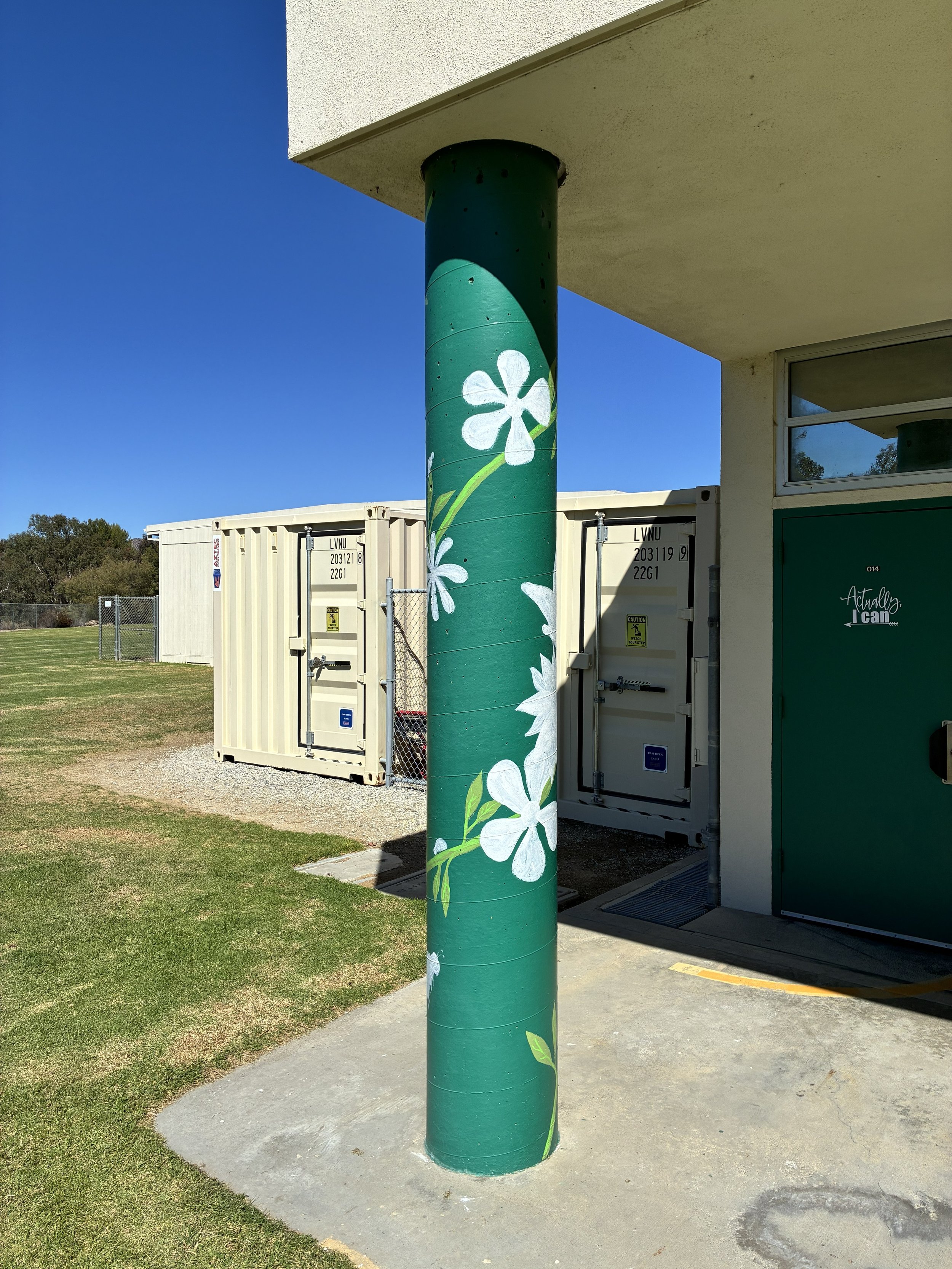 Flower pole 4.jpg