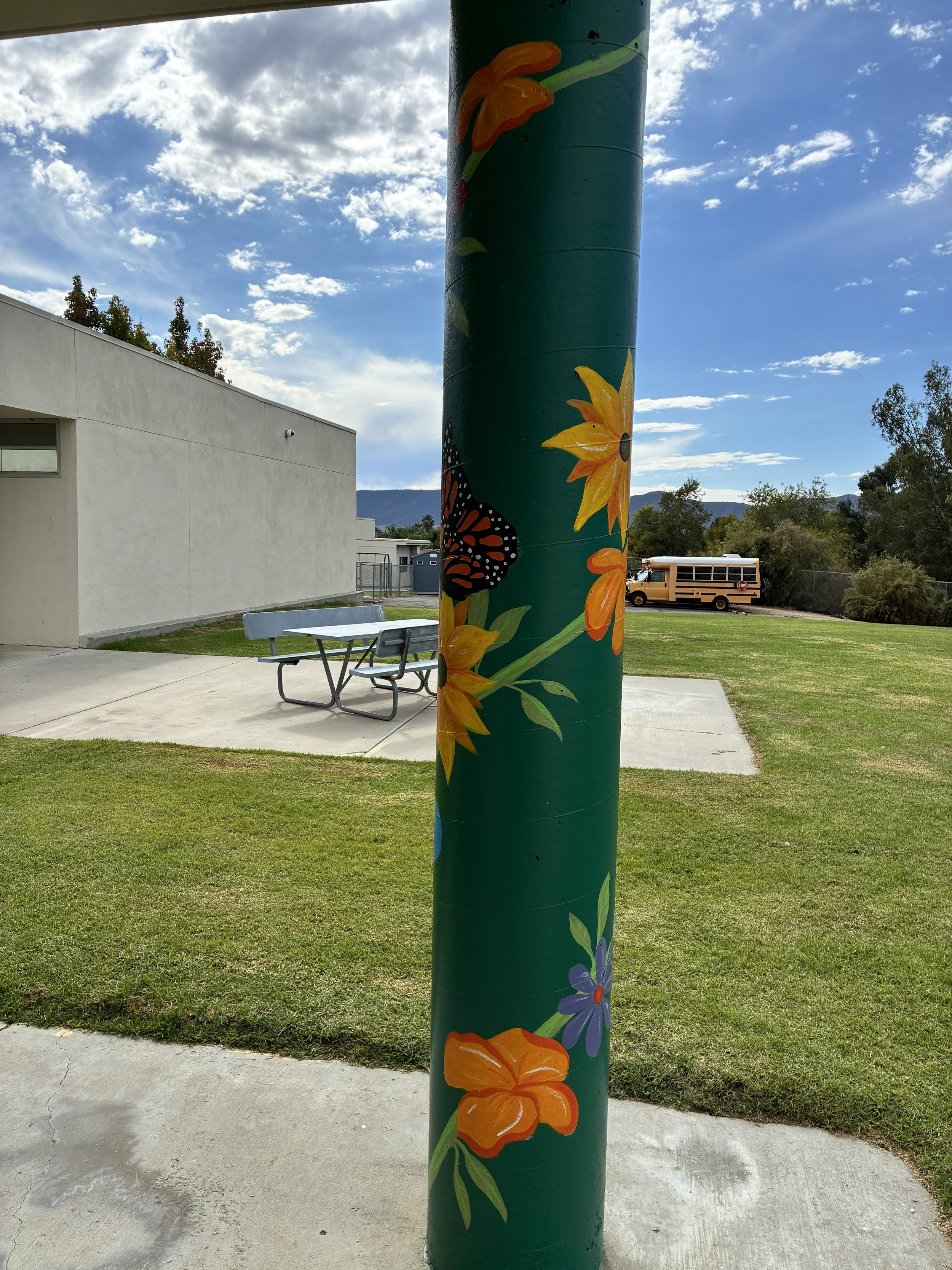Flower pole 3.jpg