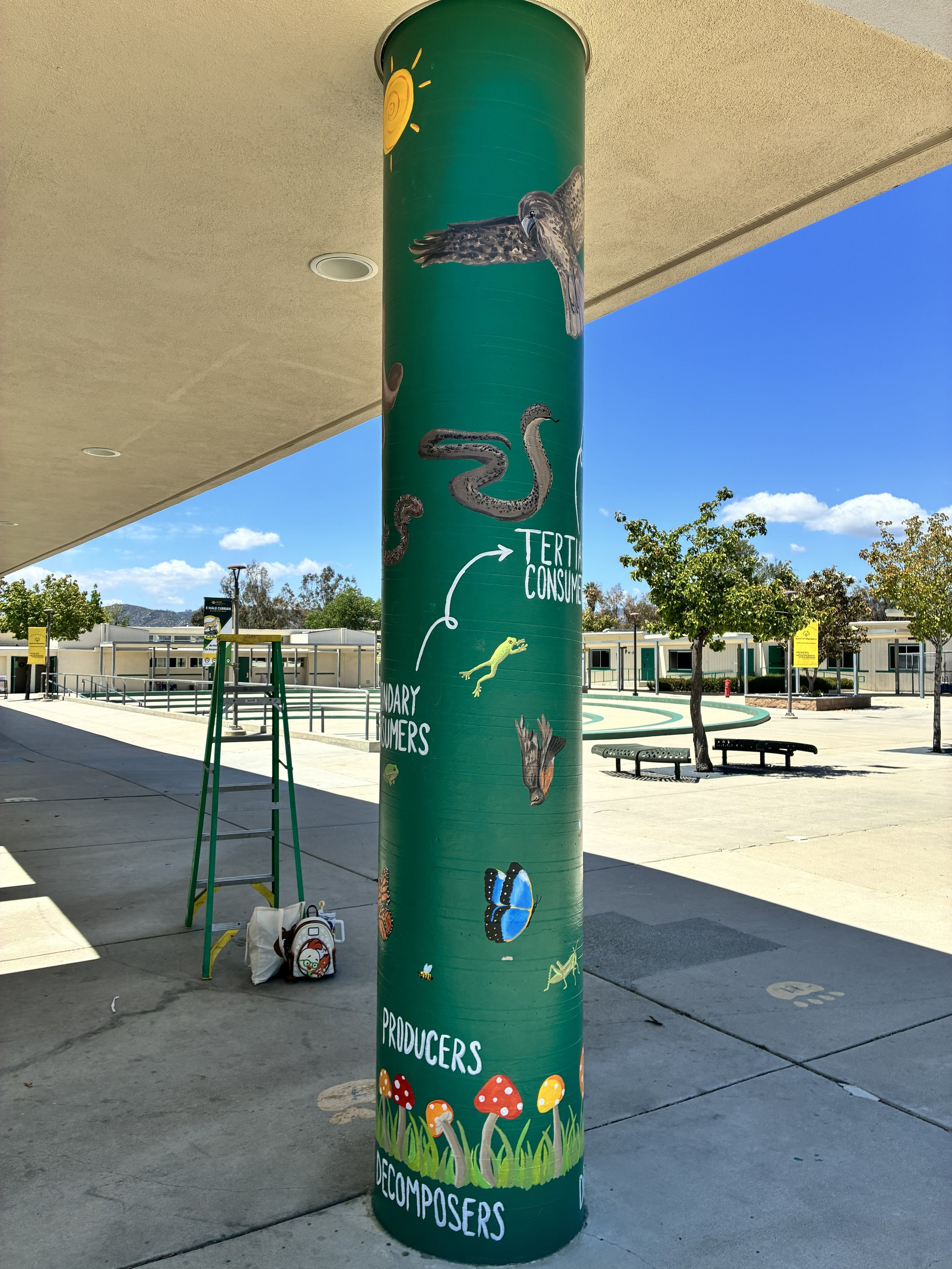 pole 2.jpg