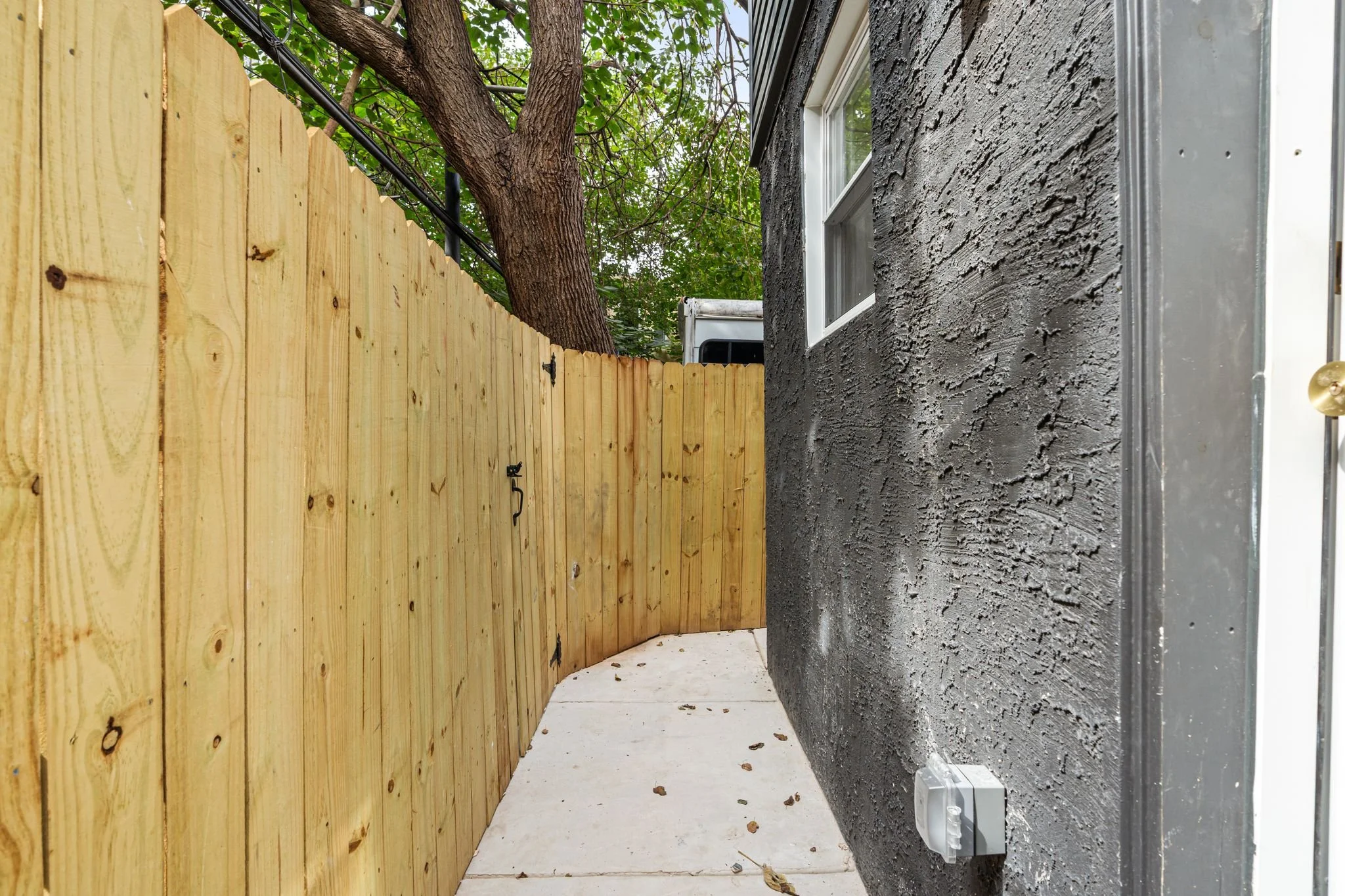 1836 Earp St-Full-8.jpg