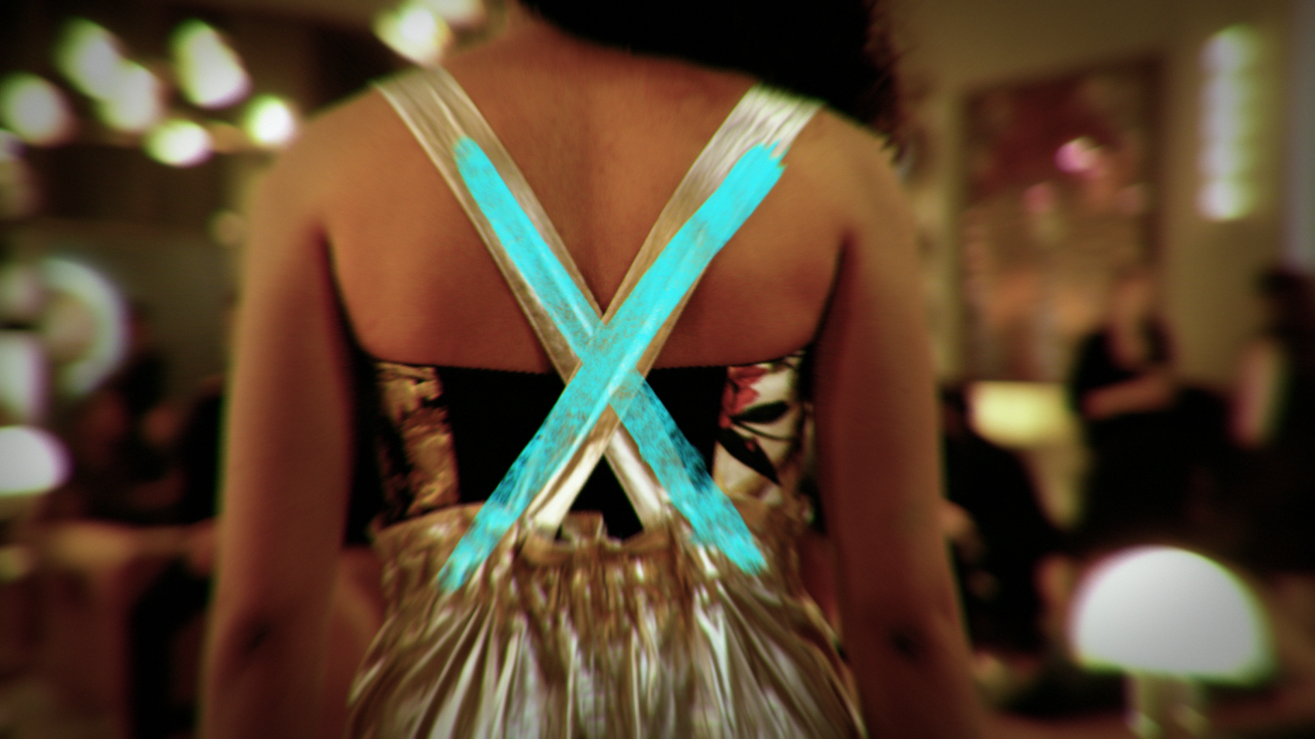 GossipGirl_003_BackDress_X_v02_ak_HD.png