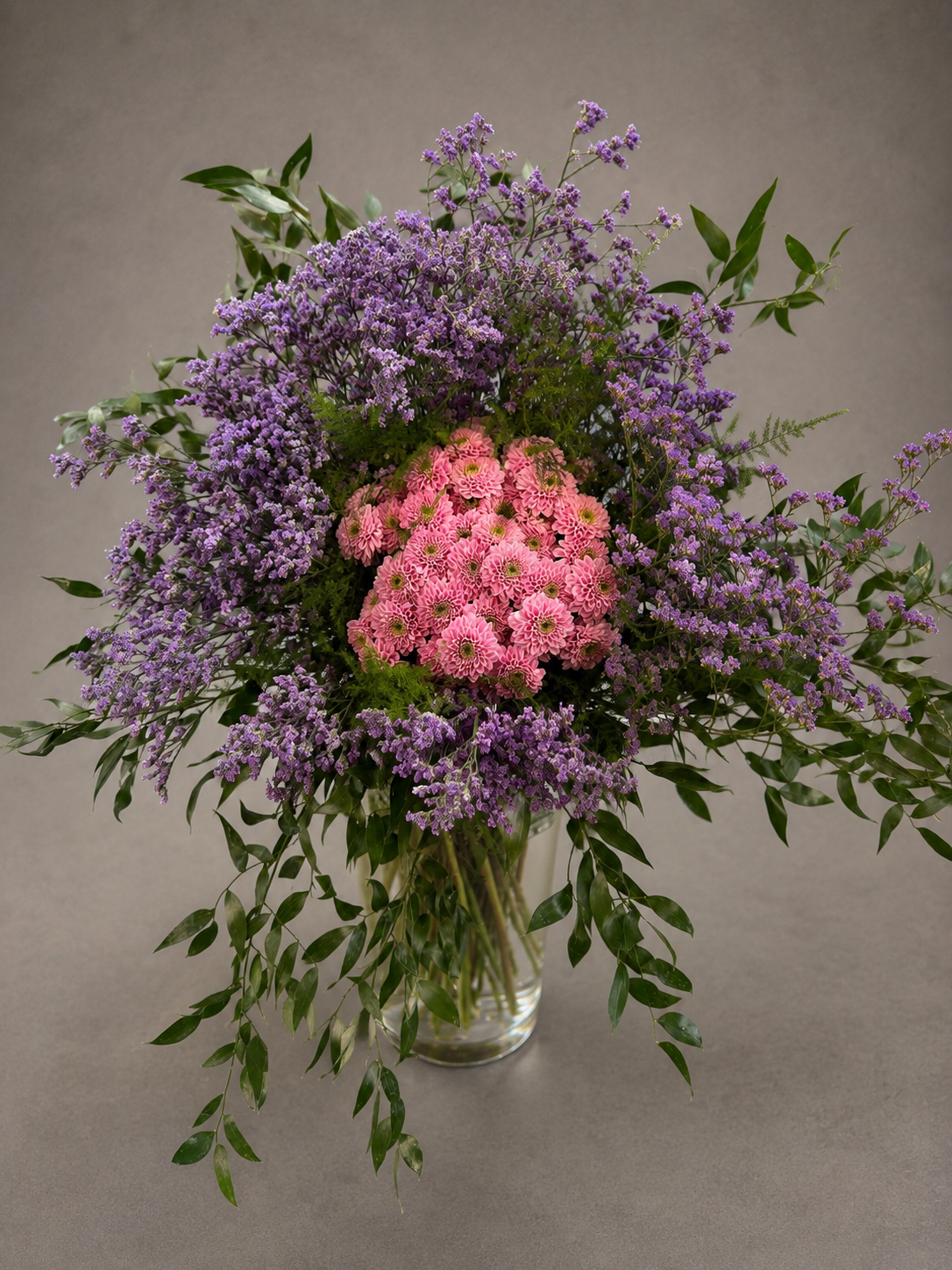 Ramo de crisantemo y limonium