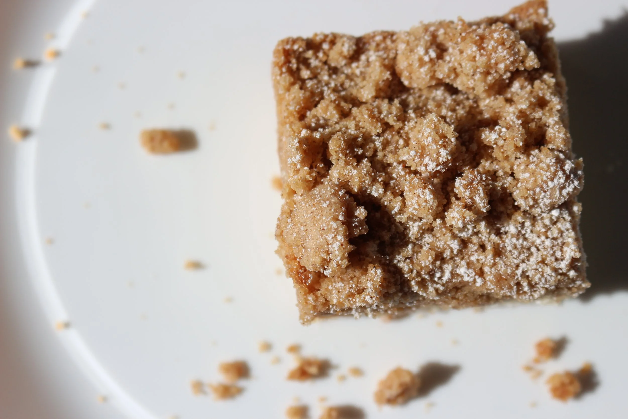 Plumpy Bakery Crumb Cake