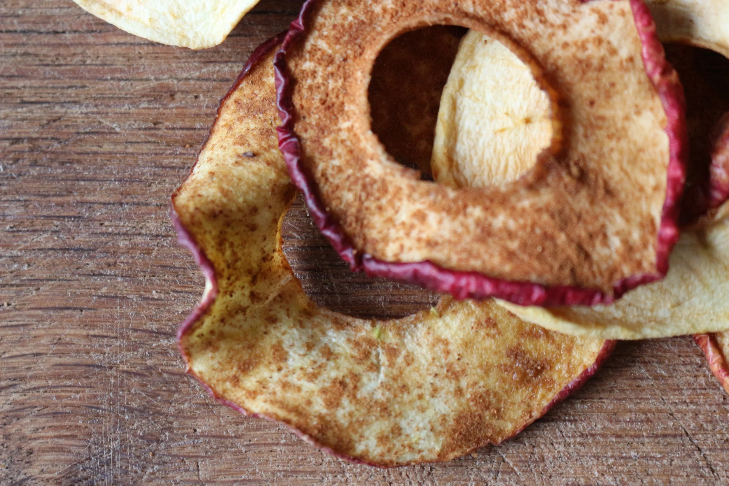 dried apple chips