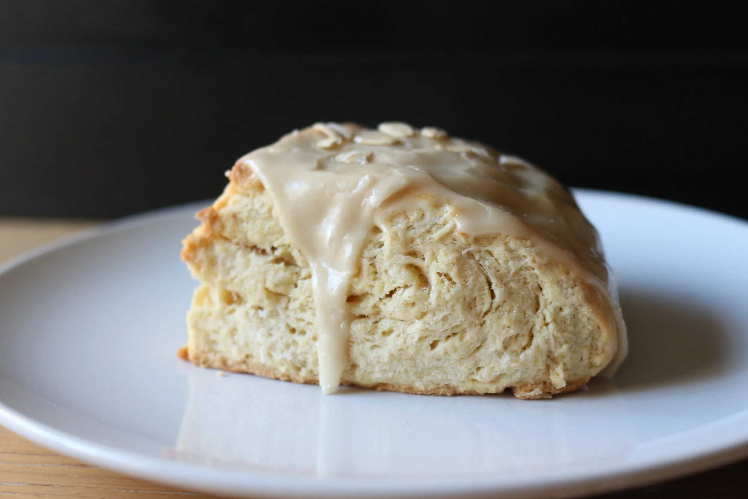Plumpy Bakery Oatmeal Maple Scone
