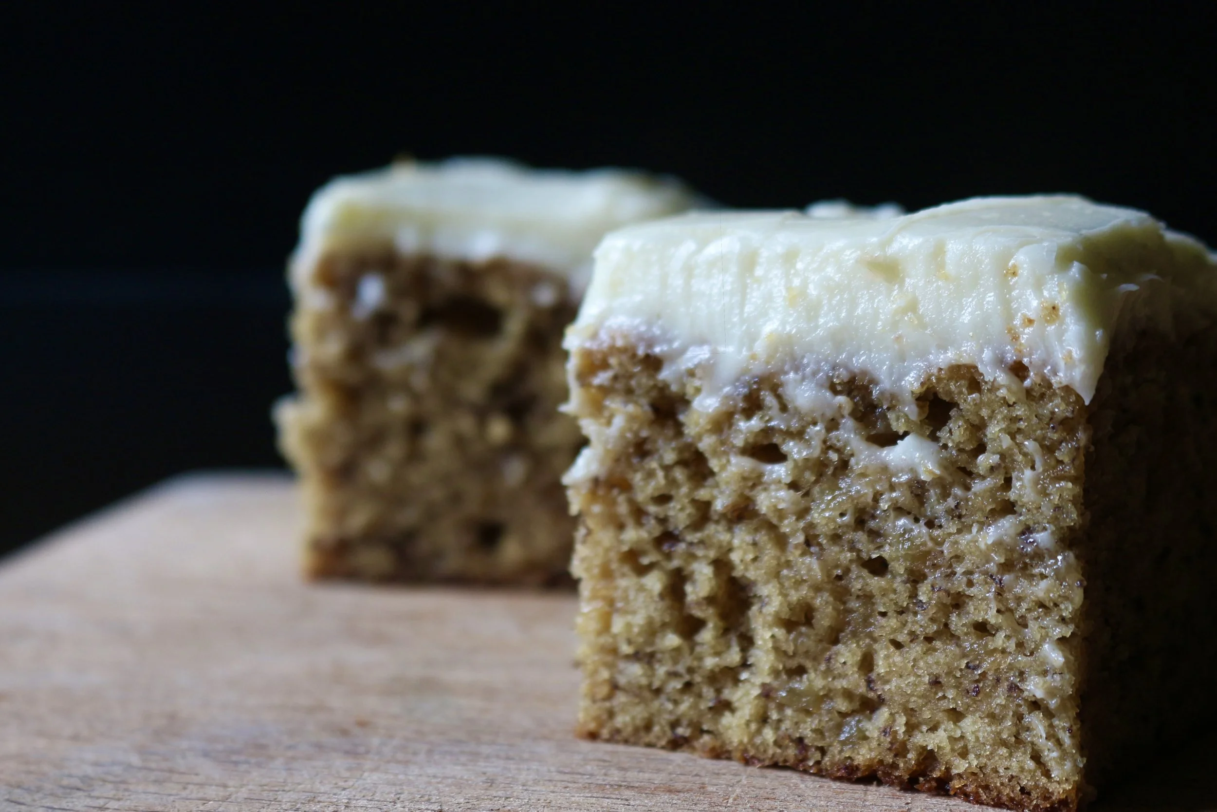 Plumpy Bakery Banana Bread Snacking Cake