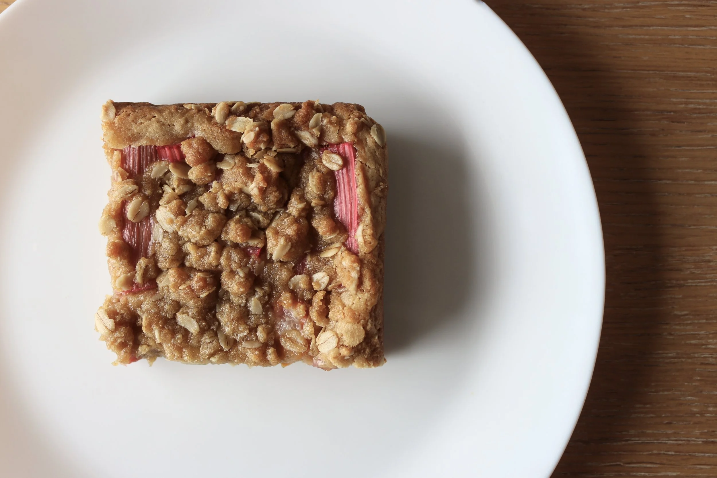 Plumpy Bakery Rhubarb Blondie