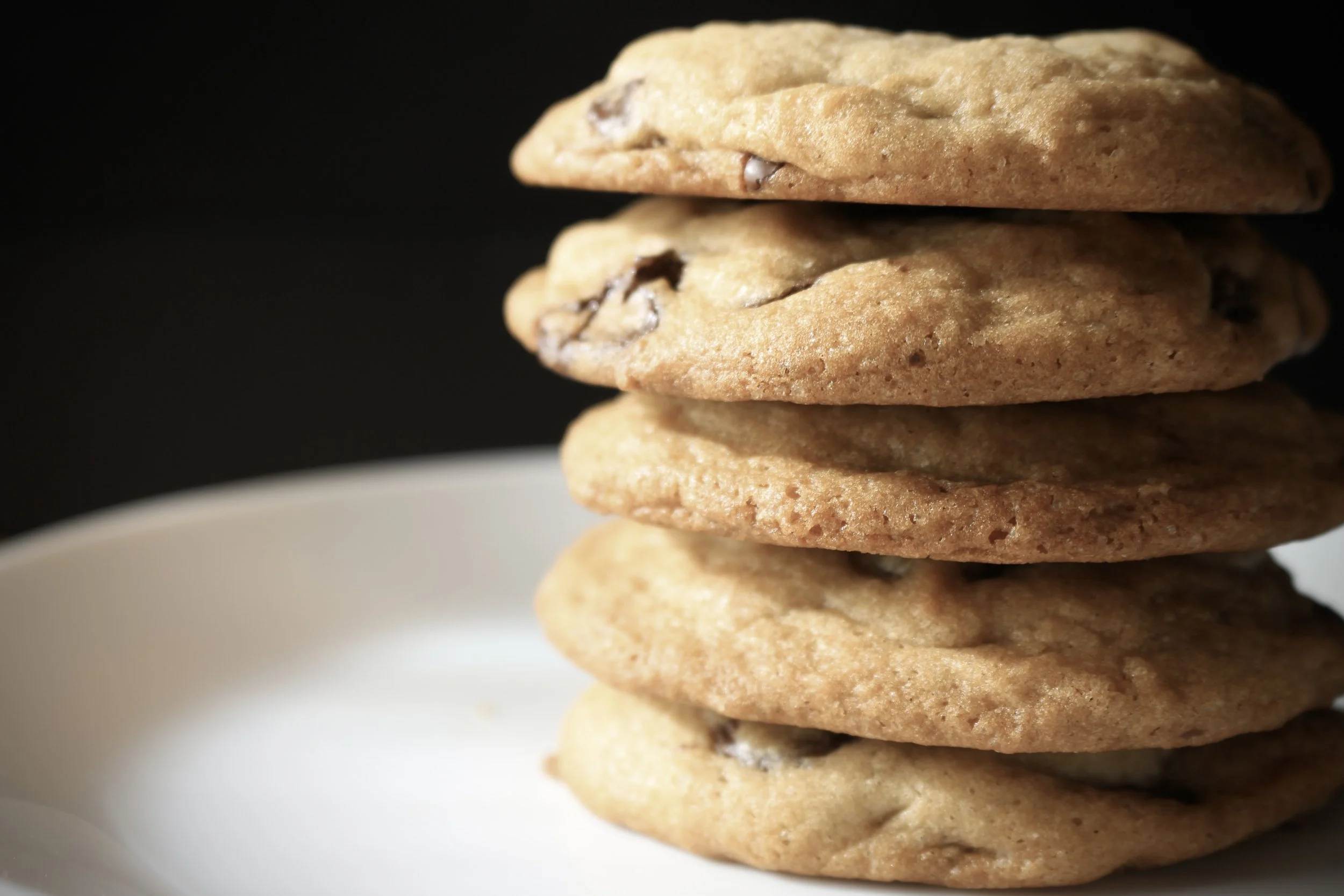 Plumpy Bakery Soft Chocolate Chip Cookies