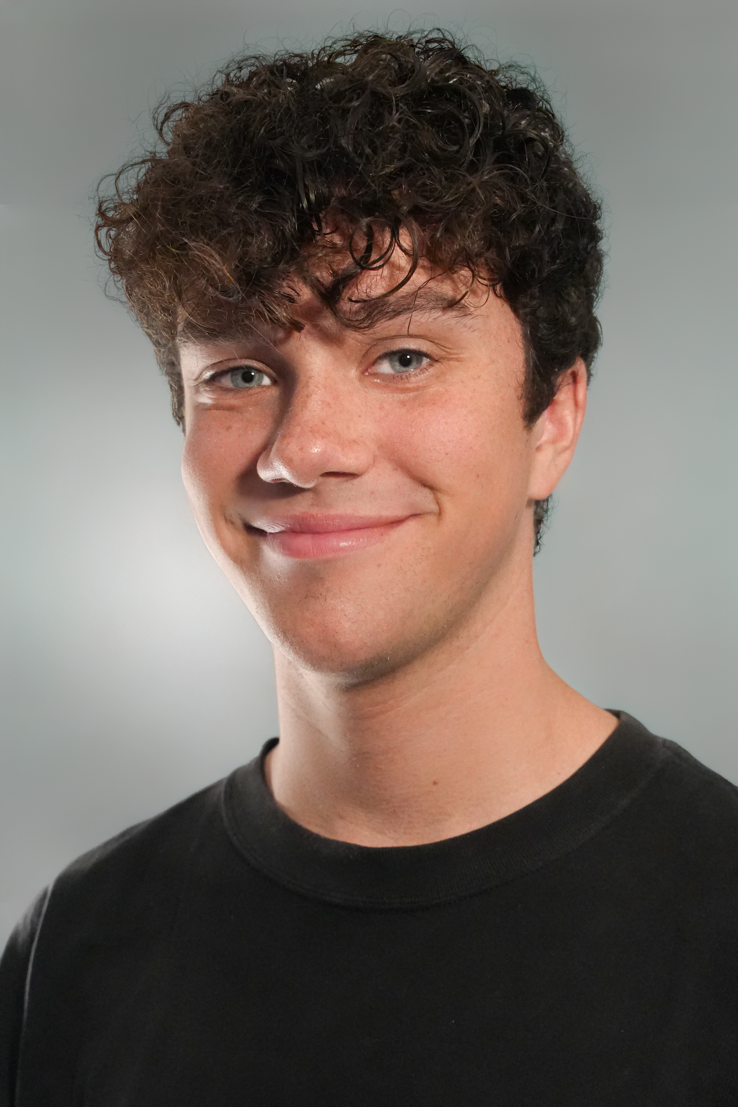 JASONHEADSHOT3.png