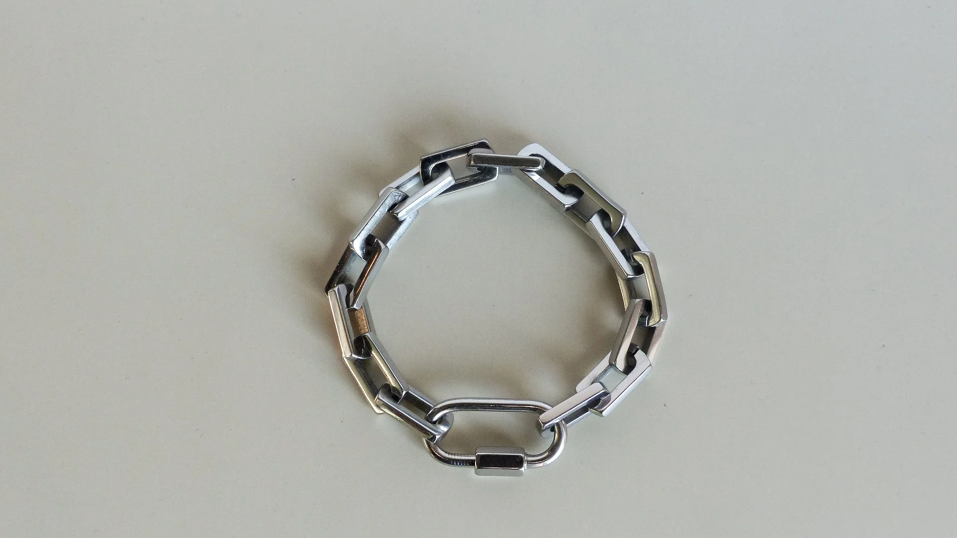 Oversized Link Stainless Steel Carabiner Bracelet