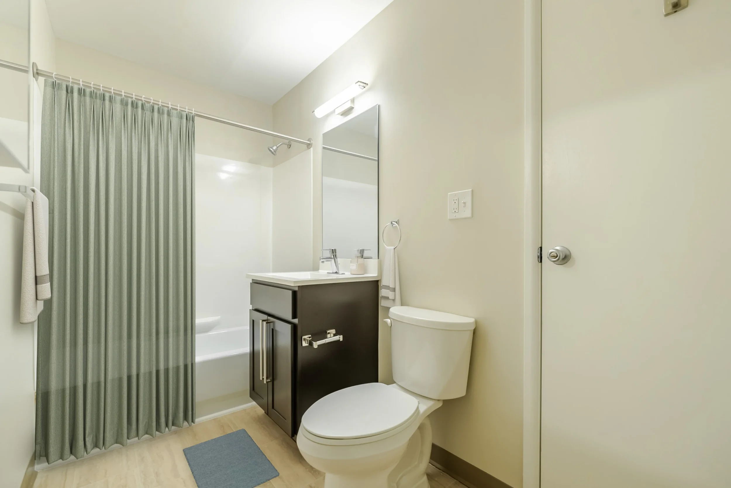 Franklin Manor - 3.webp