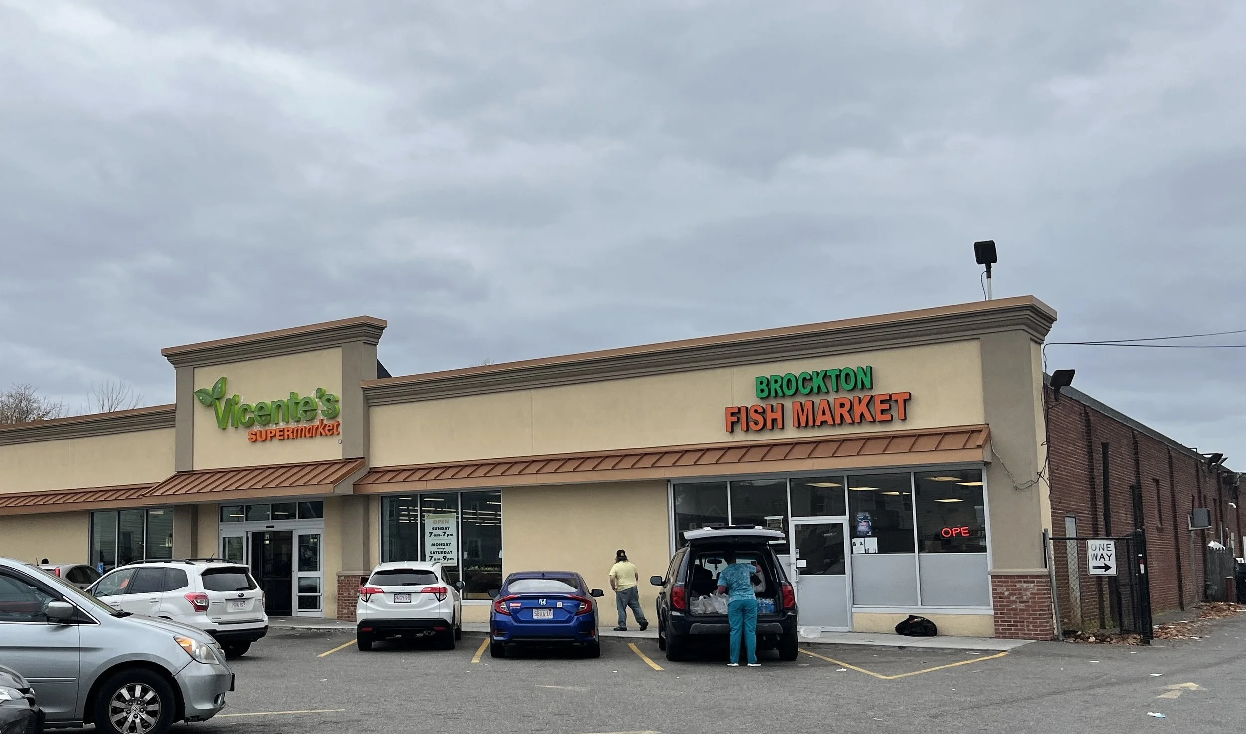 Vicente's Supermarket