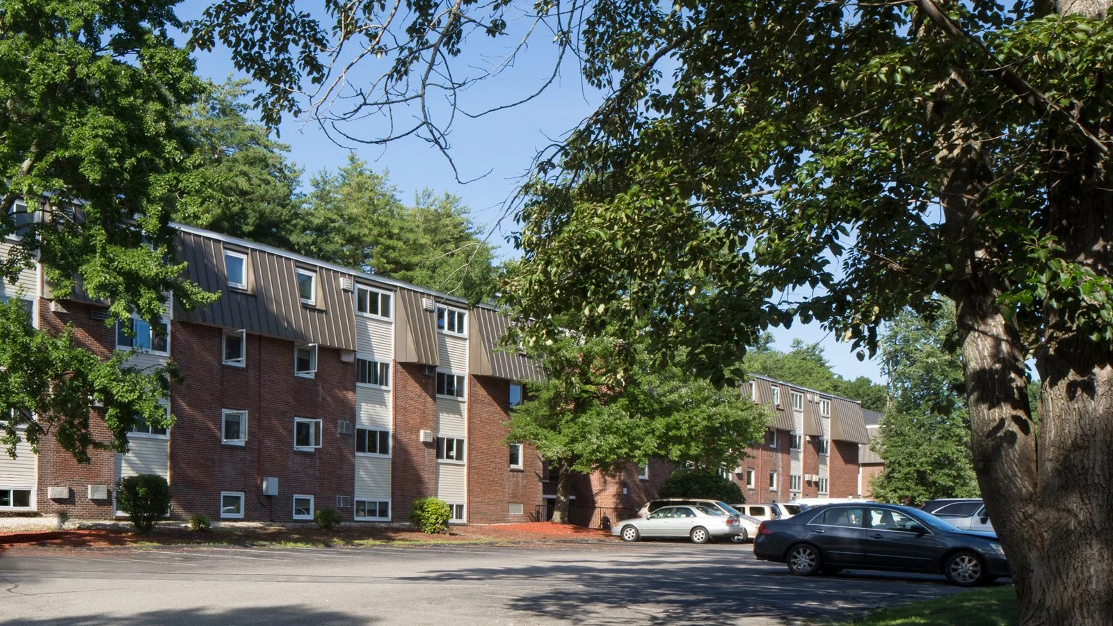 Rockingham Village - 3.jpg