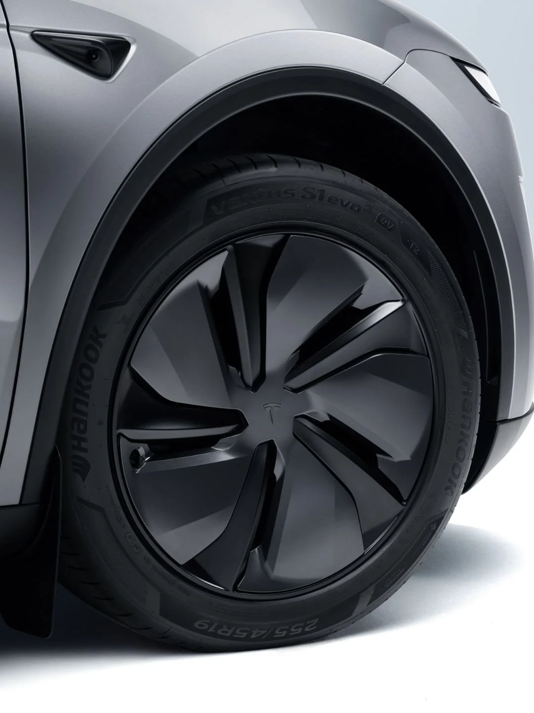 Tesla Model Y tires, generic.