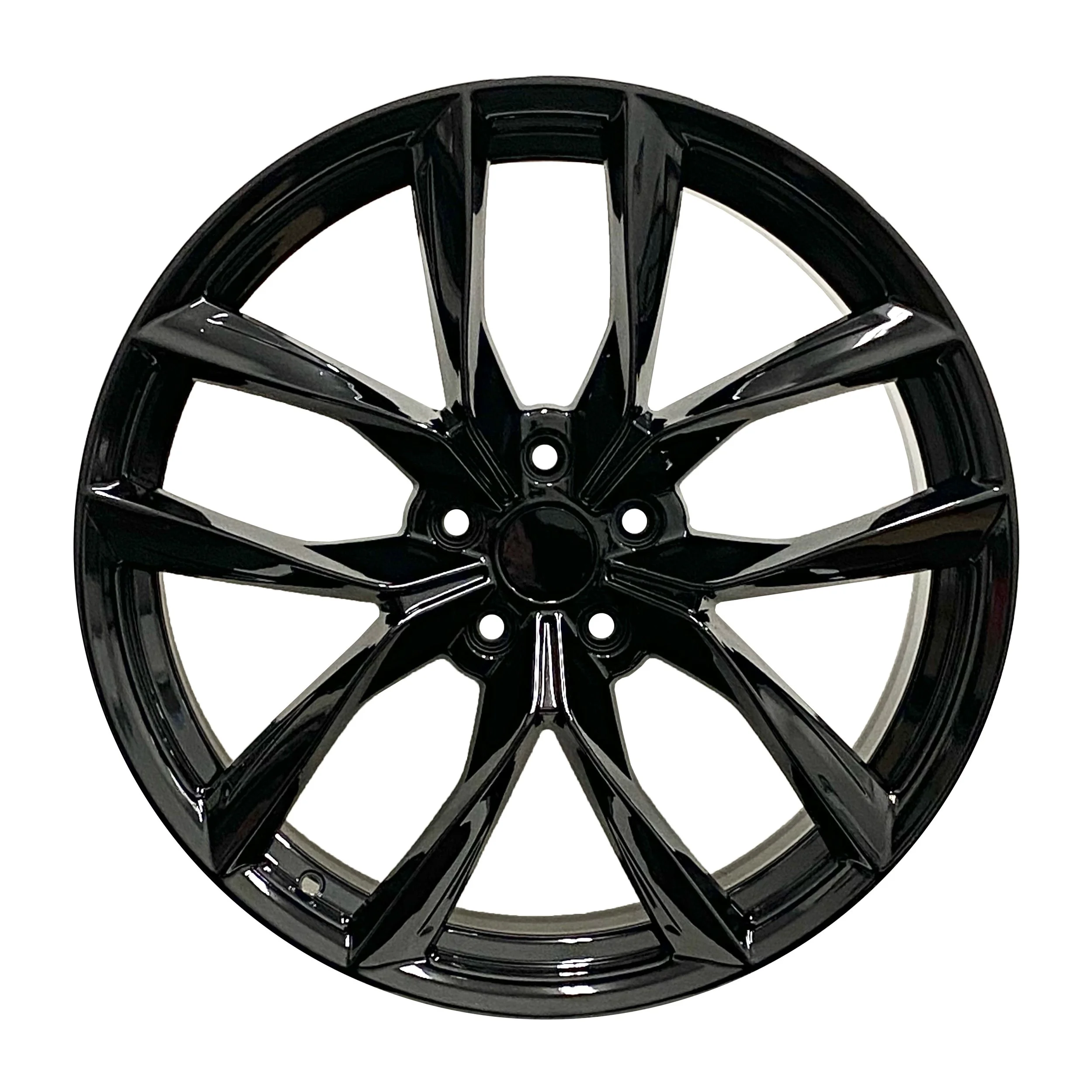 18 Inch TS3GB Hubcentric Rims Tesla Model 3 Gloss Black front view.