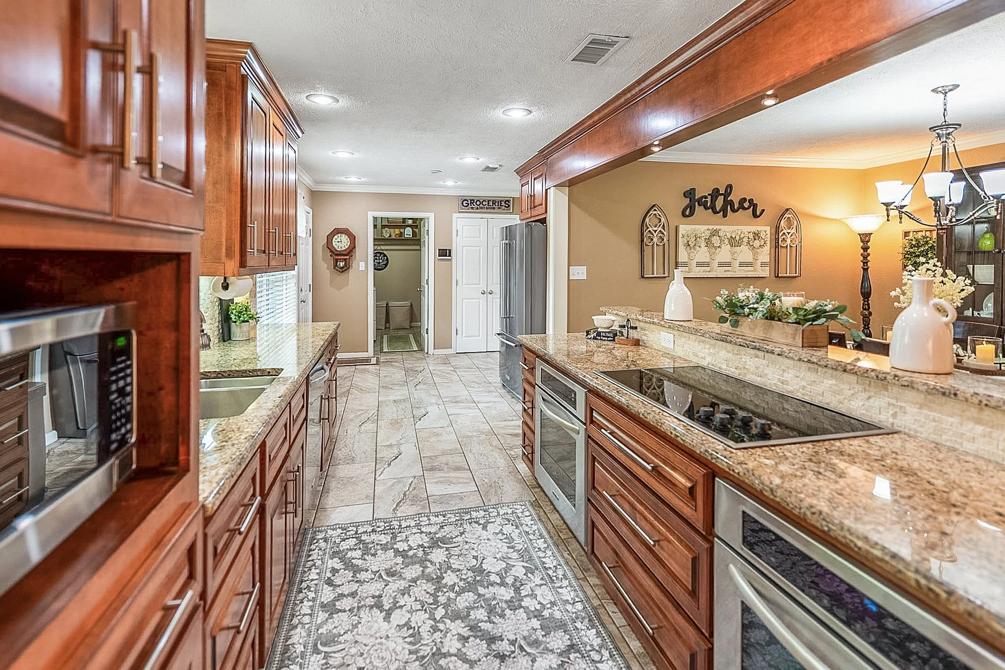 11 Lambeth Cir40.jpg