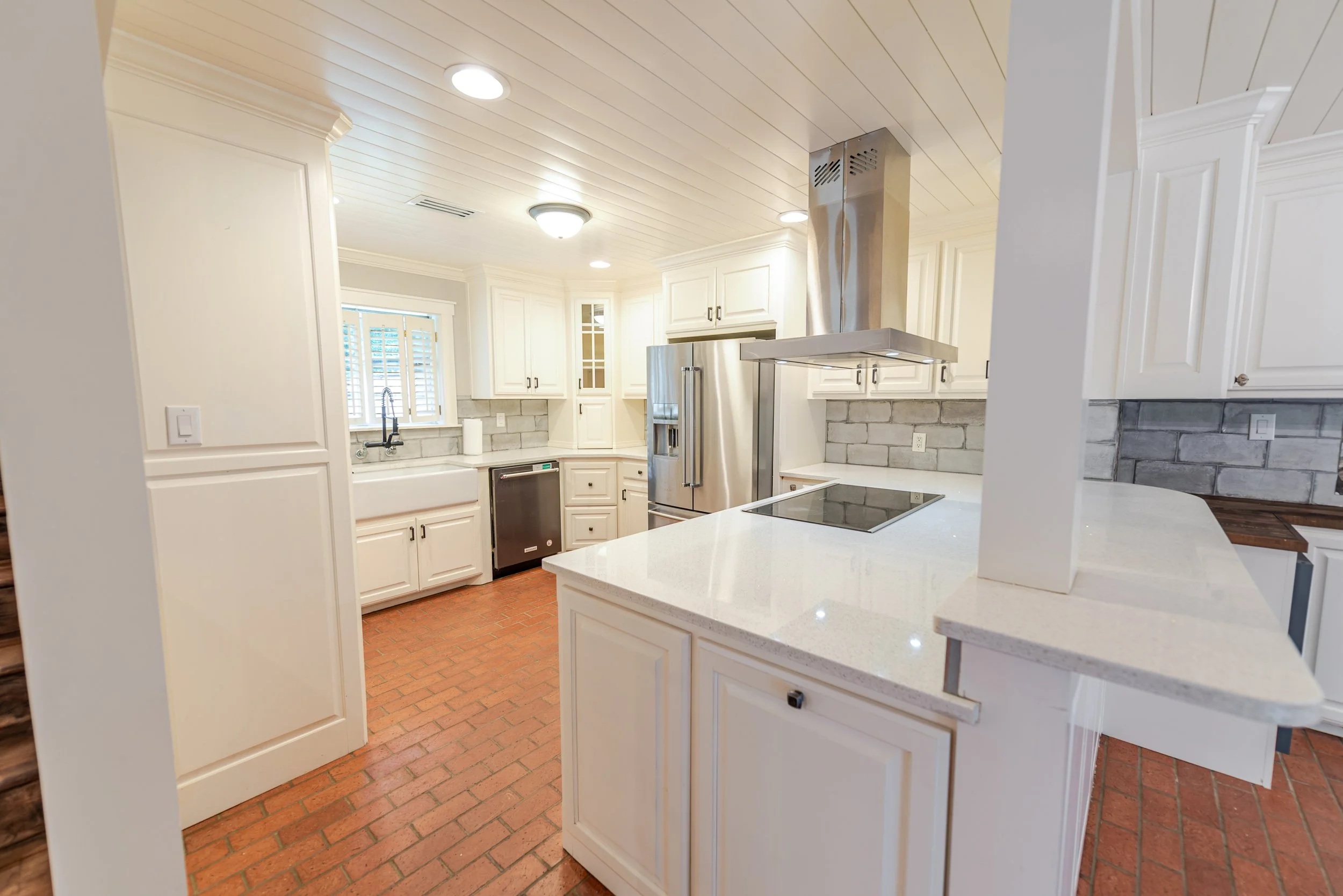 1010 Willliams St-28.jpg