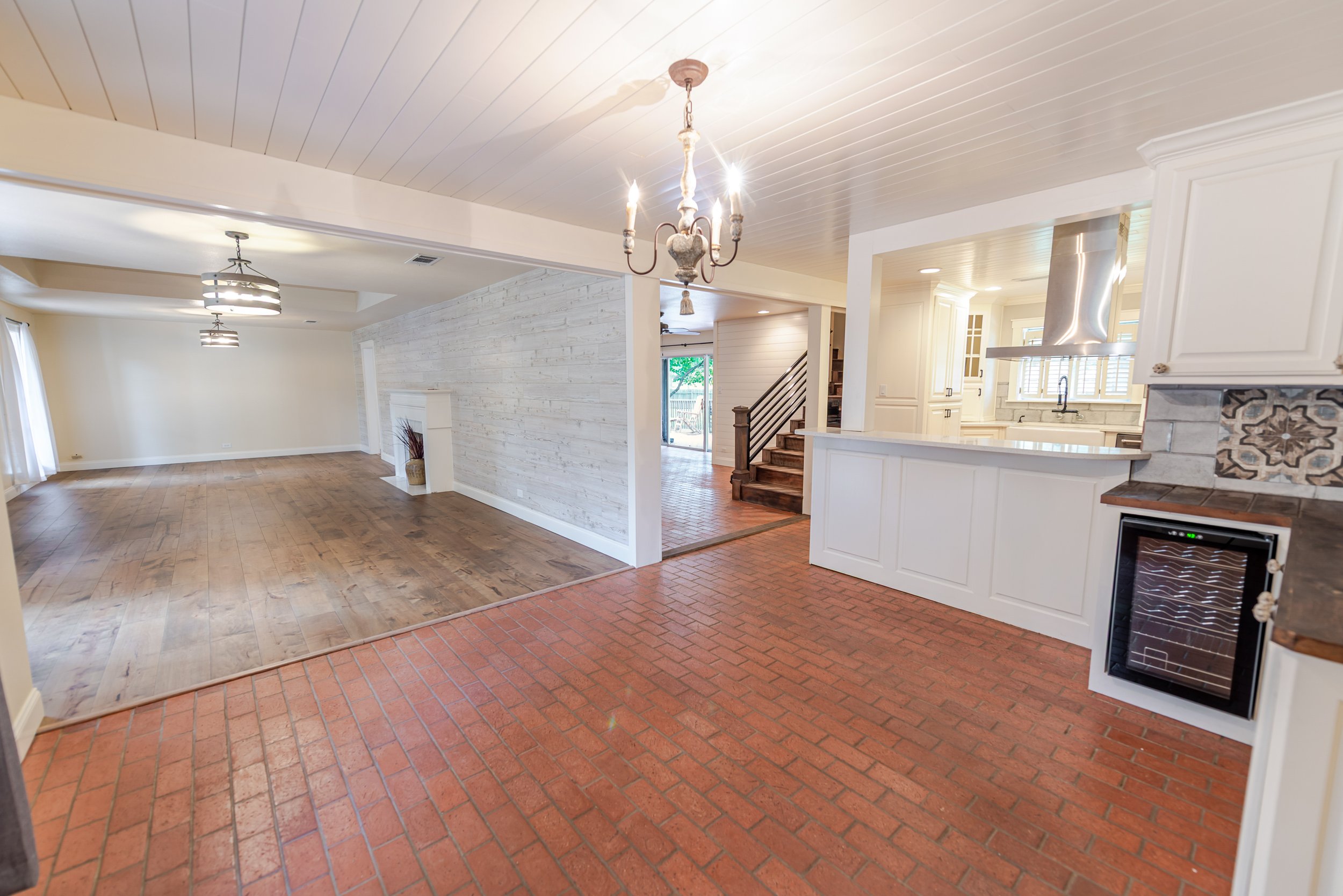 1010 Willliams St-33.jpg