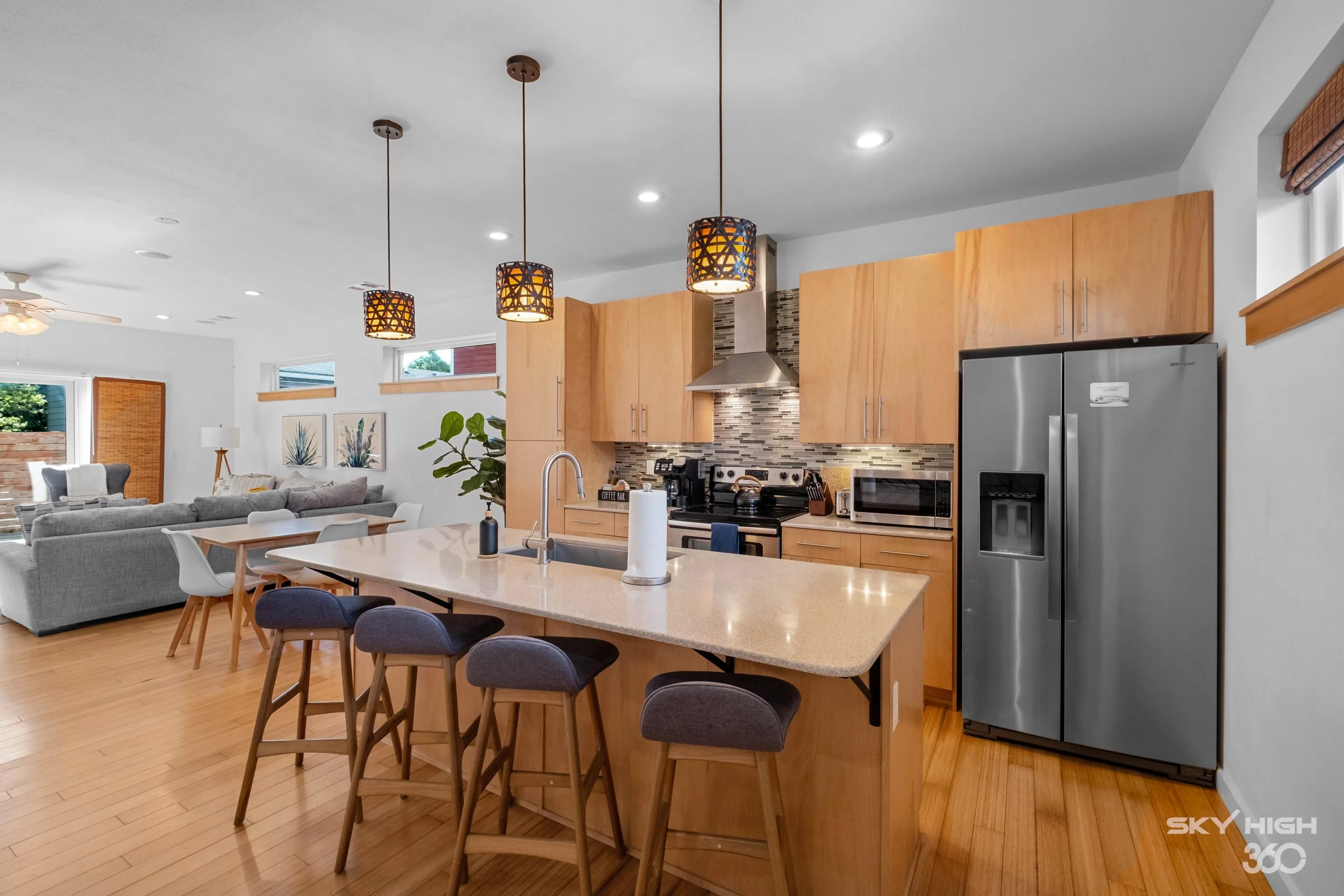 Modern-Hog-Pad-Kitchen-01.jpg