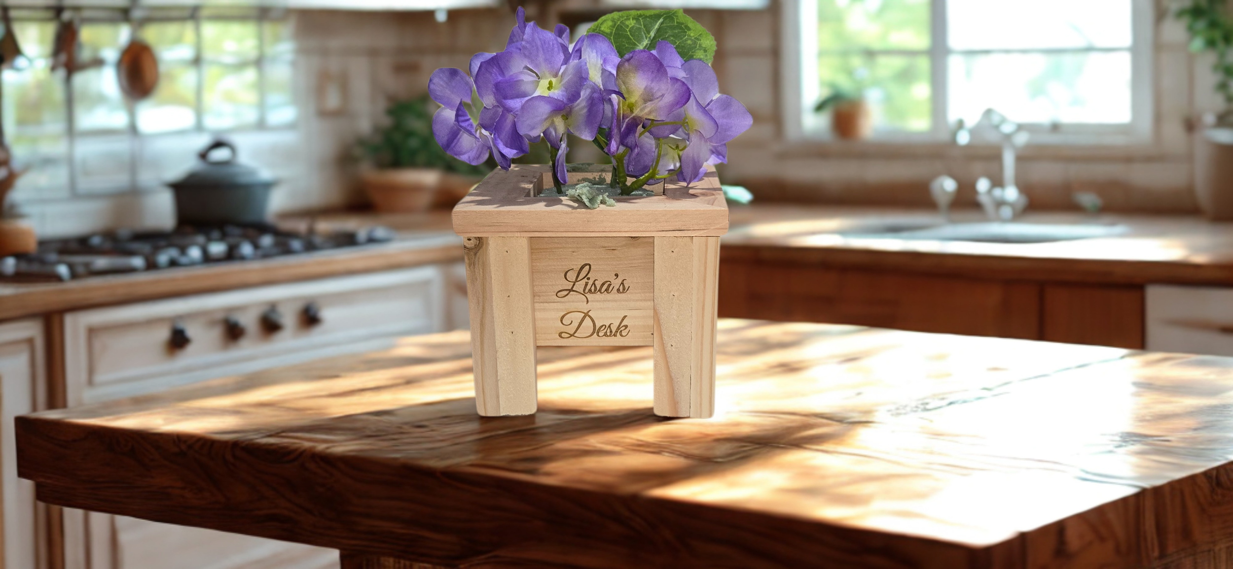 Cedar Planter Lisa.png