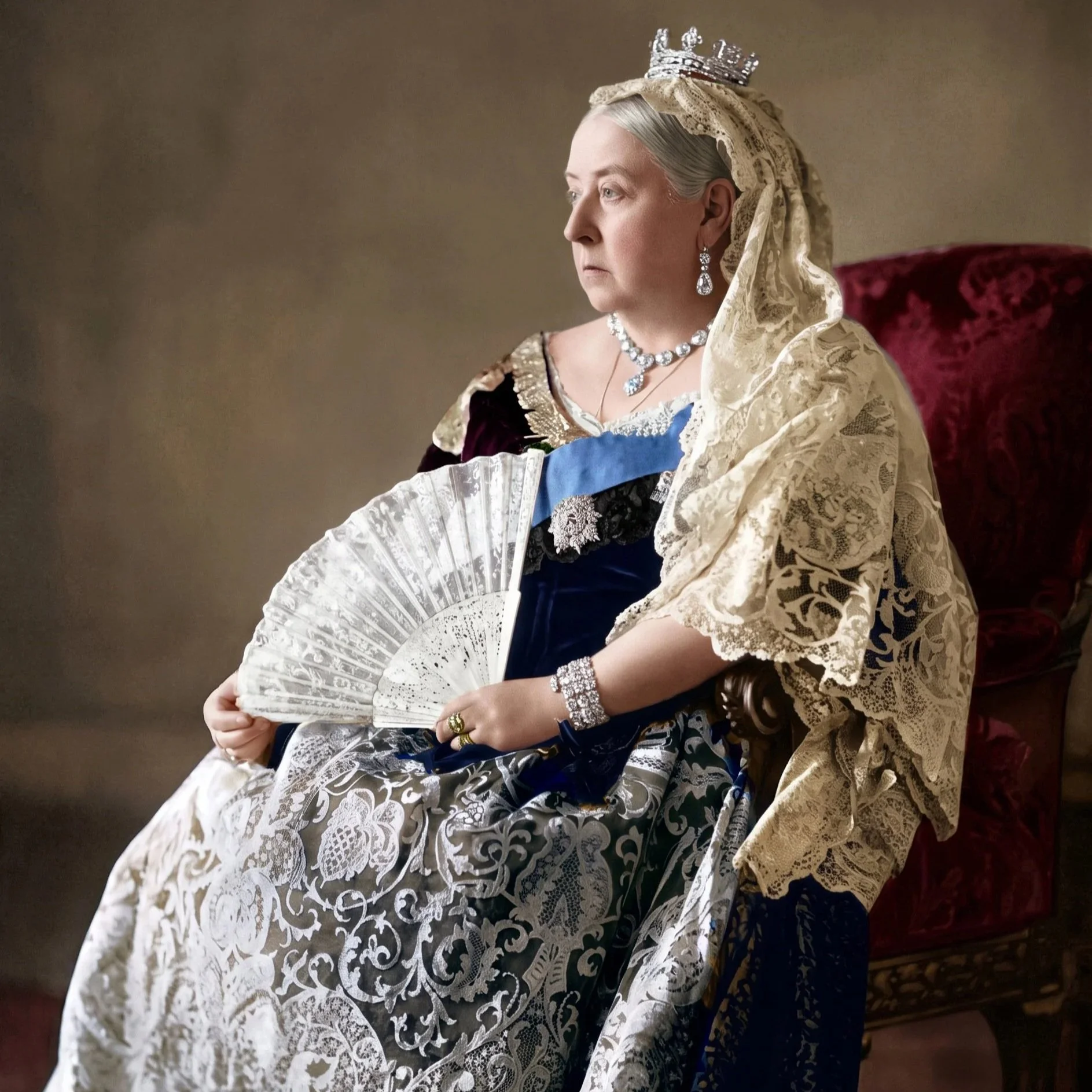 Queen+Victoria+colour+final3+copy+11.jpg