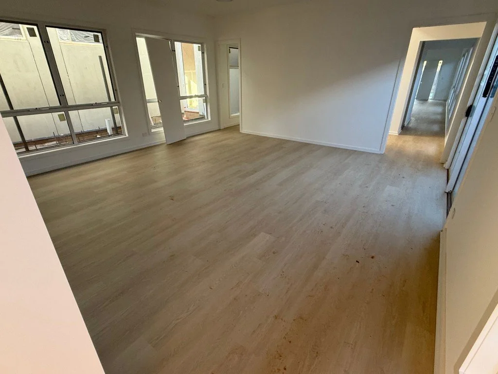 Why You Should Skip the Massive Showroom. Have the Flooring Installer Come to You.