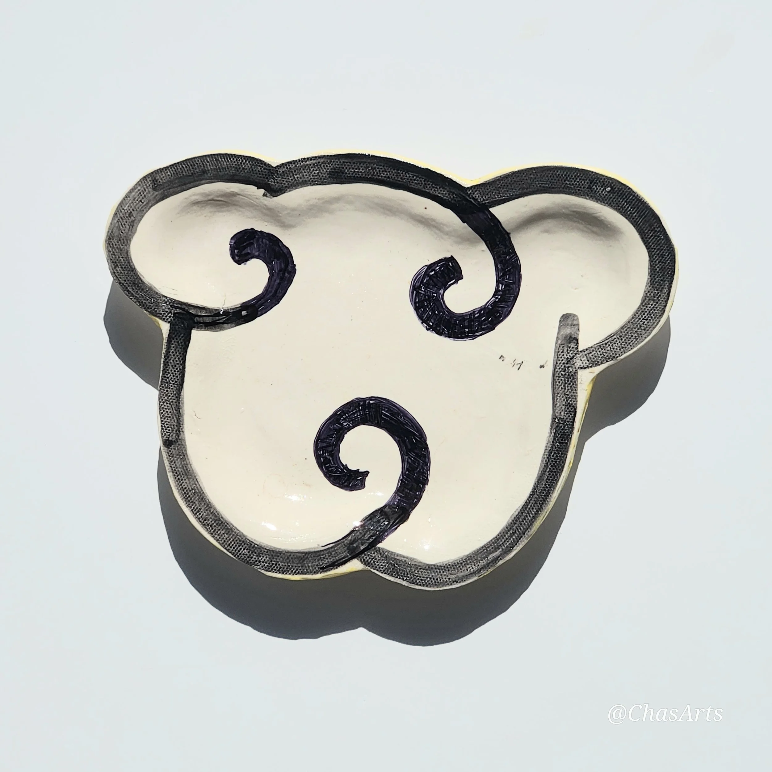 Cloud snack plate