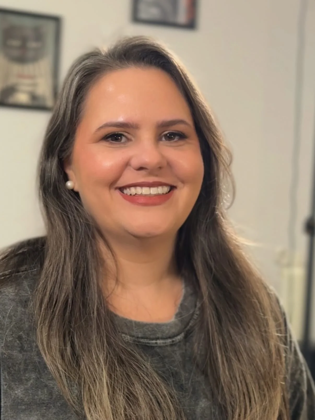 There&rsquo;s something special about the moment you see yourself with your makeup done and you just&hellip; smile. Not because you look different, but because your real features are shining through. Makeup simply brightens what&rsquo;s already beaut