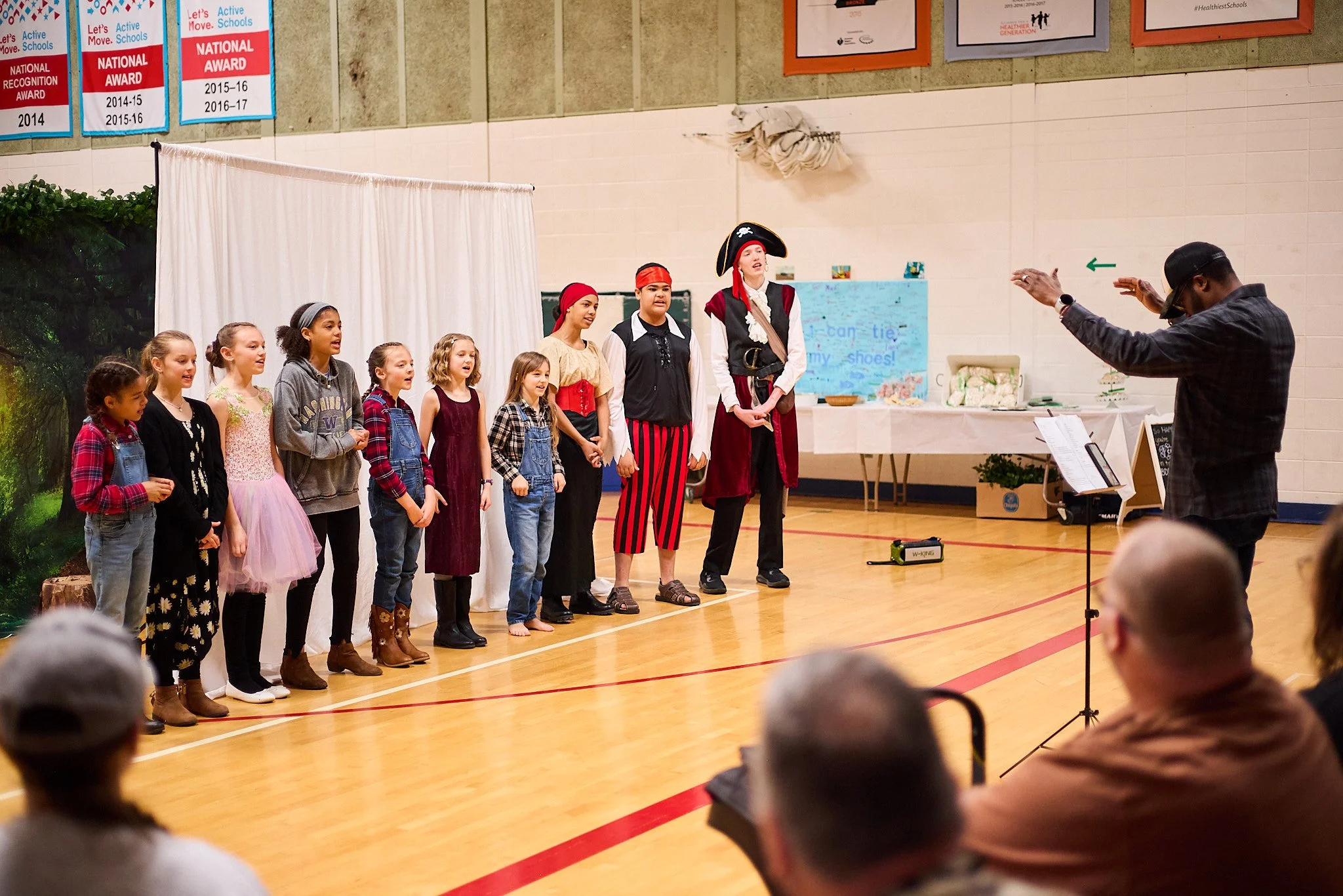 Choir & Theater 43258.jpg