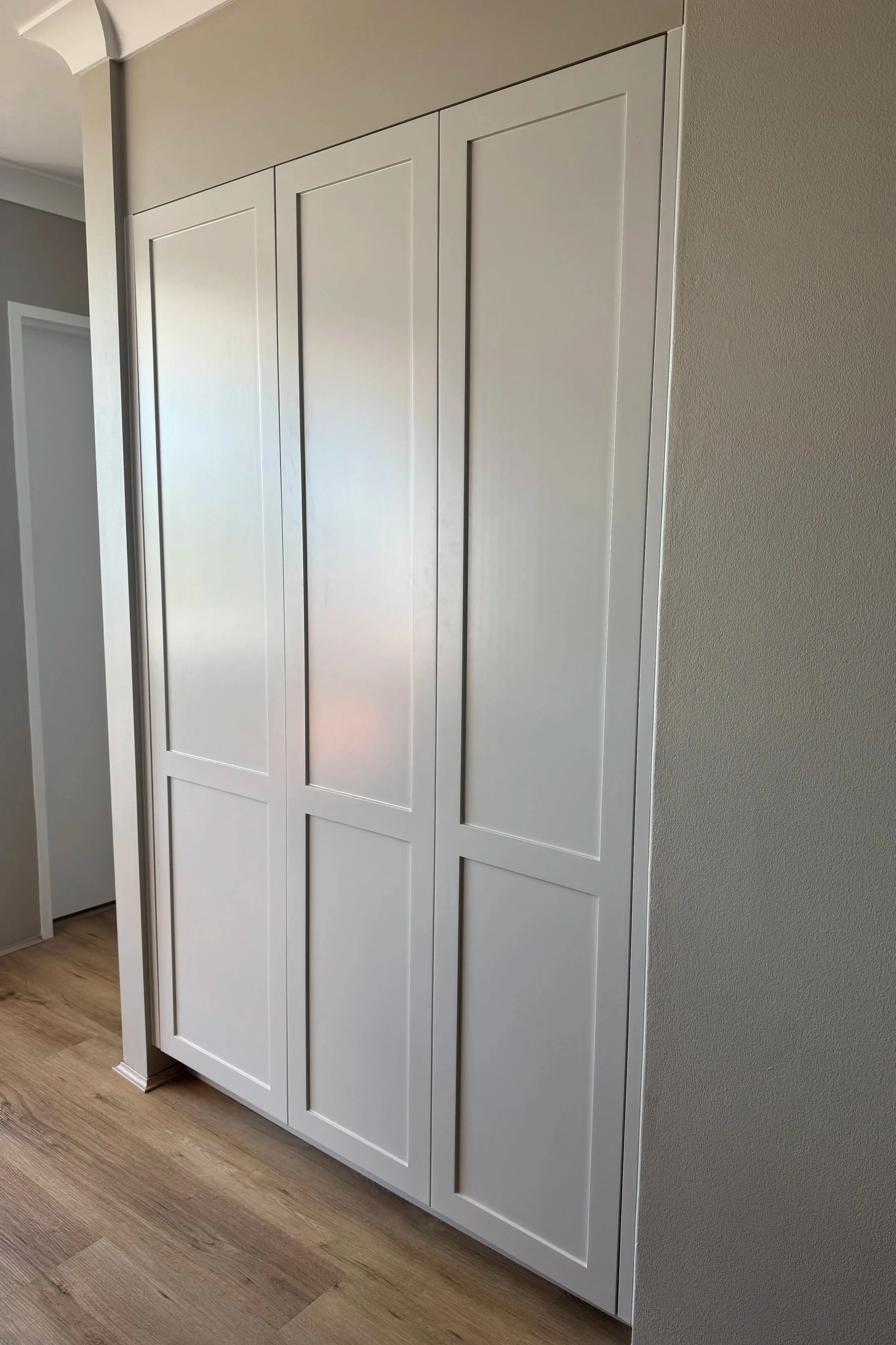 Joinery, shaker, two pack poly, neutrals