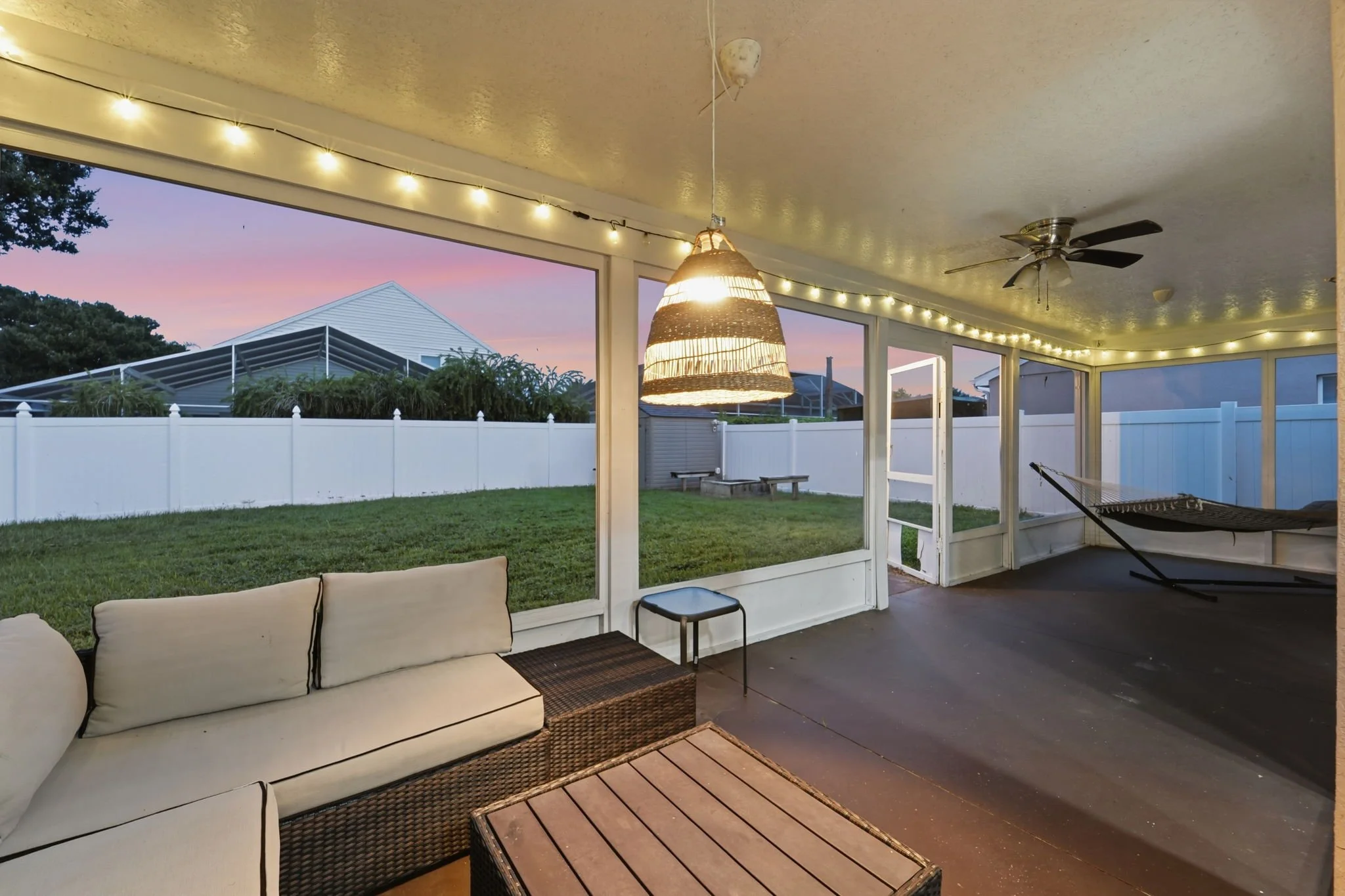 11-covered-lanai-twilight.jpg