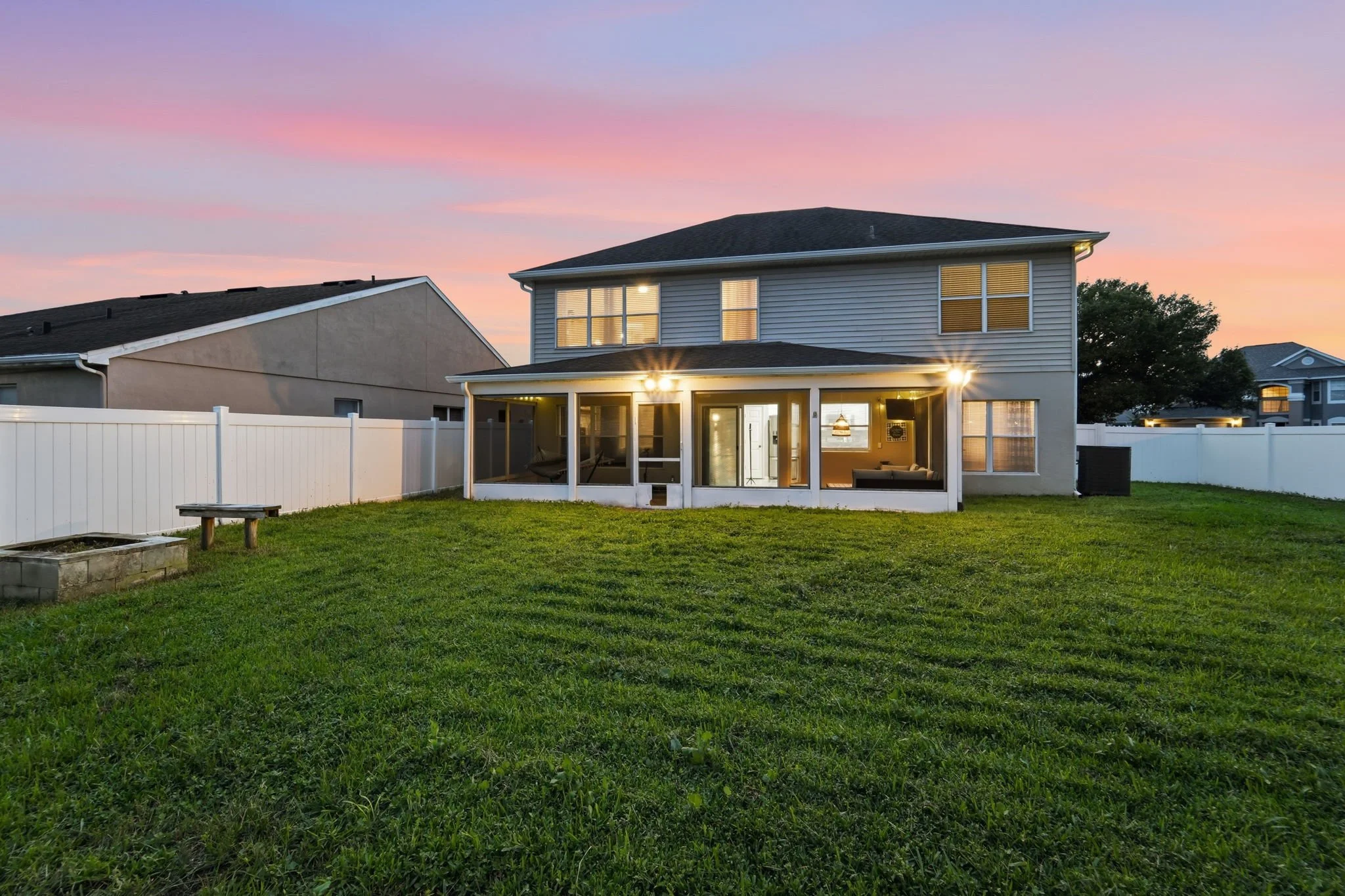 12-rear-twilight.jpg