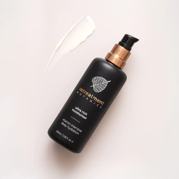 3. Flatlay with product smear-5.png