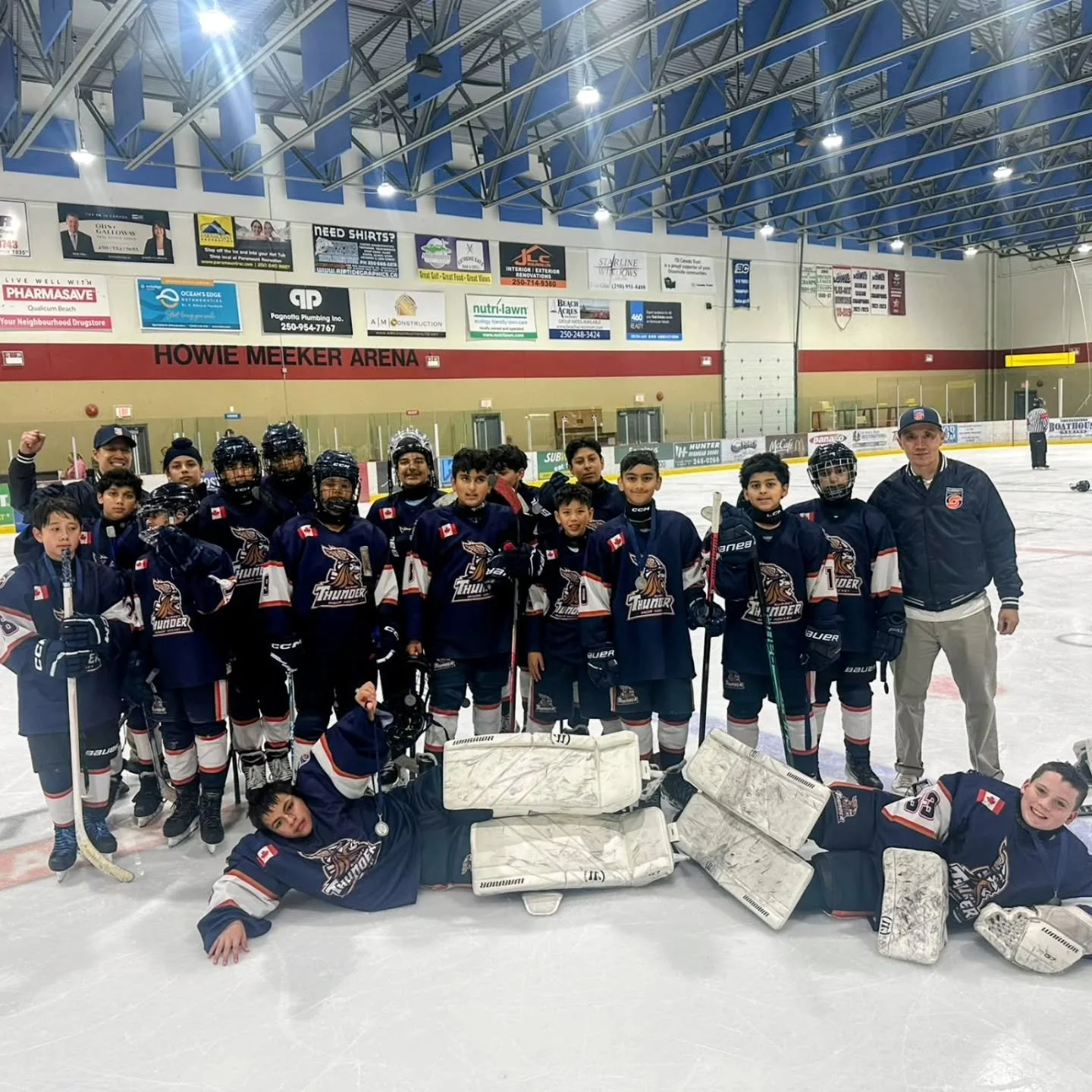 🥈 Congratulations to our Surrey Thunder U13 A1 team on winning silver at the Oceanside Thanksgiving Tournament in Parksville, BC!

We battled hard all the way to the finals, facing off against the Nanaimo in a great championship game. Awesome first 