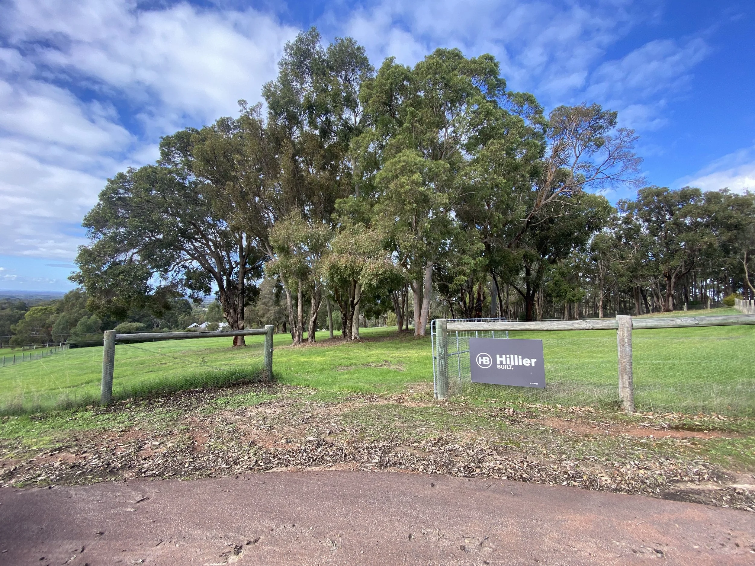 modern-custom-home-built-yallingup-sliding-in-rapida.jpeg