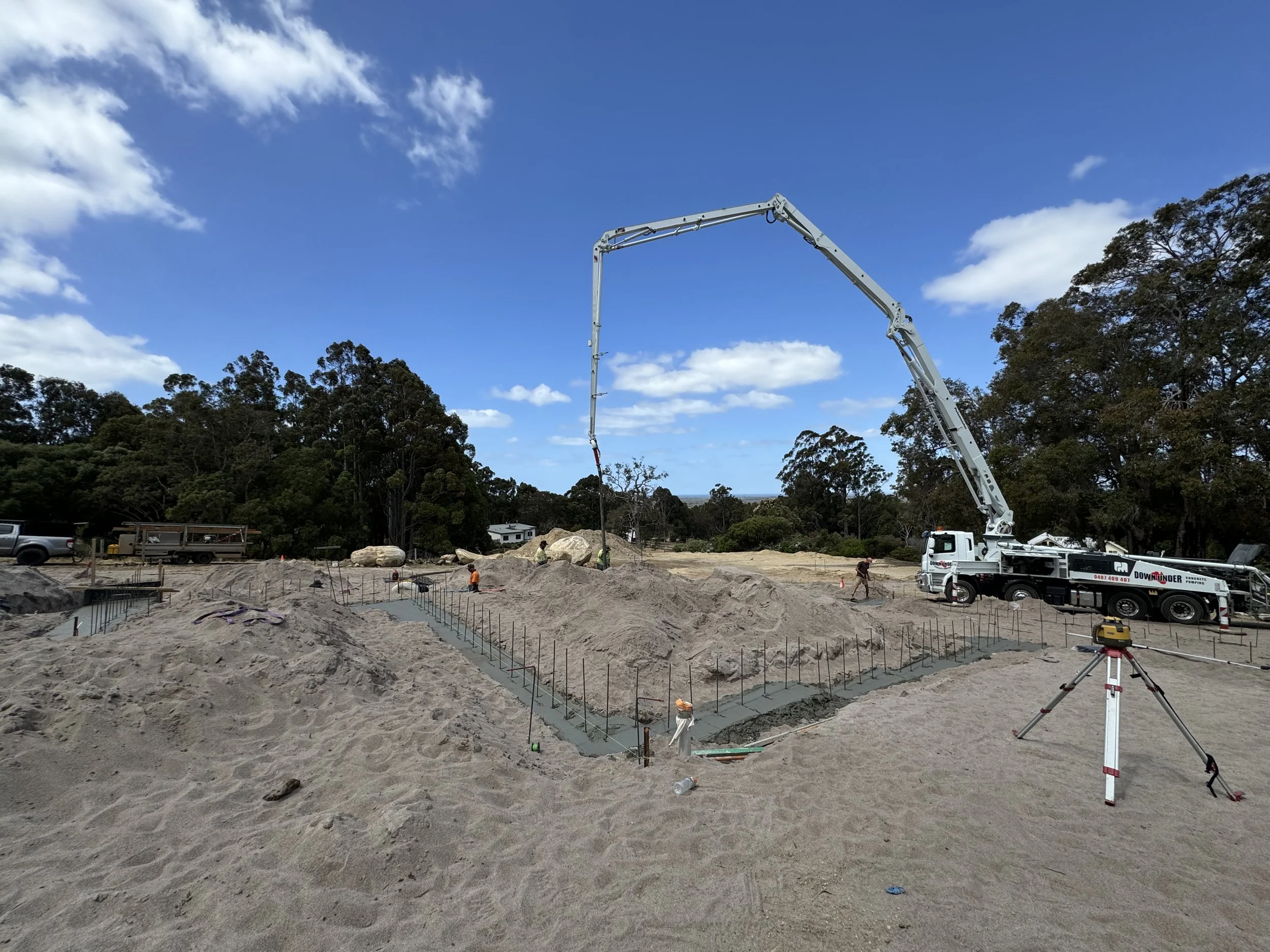 modern-custom-home-built-yallingup-sliding-in-rapida.jpeg