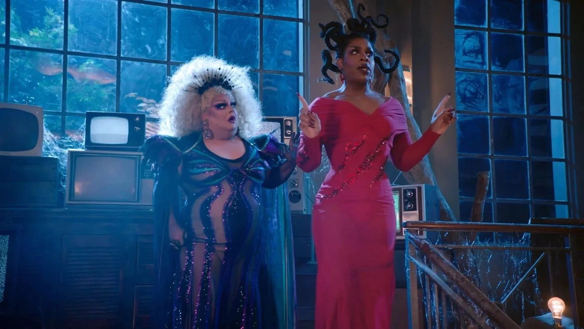 Huluween Dragstravaganza