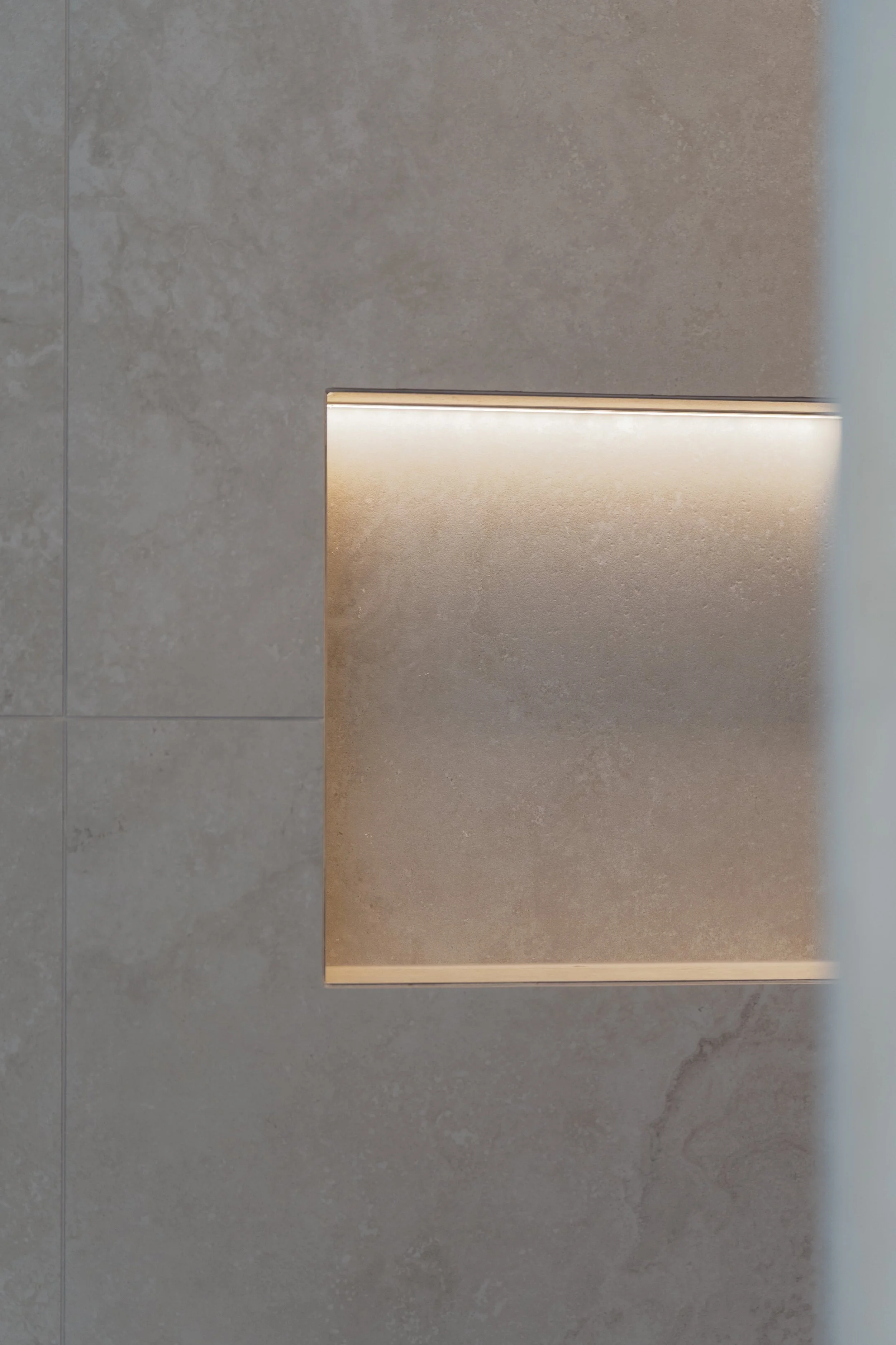 project_sienna_shower_niche_ensuite.jpg