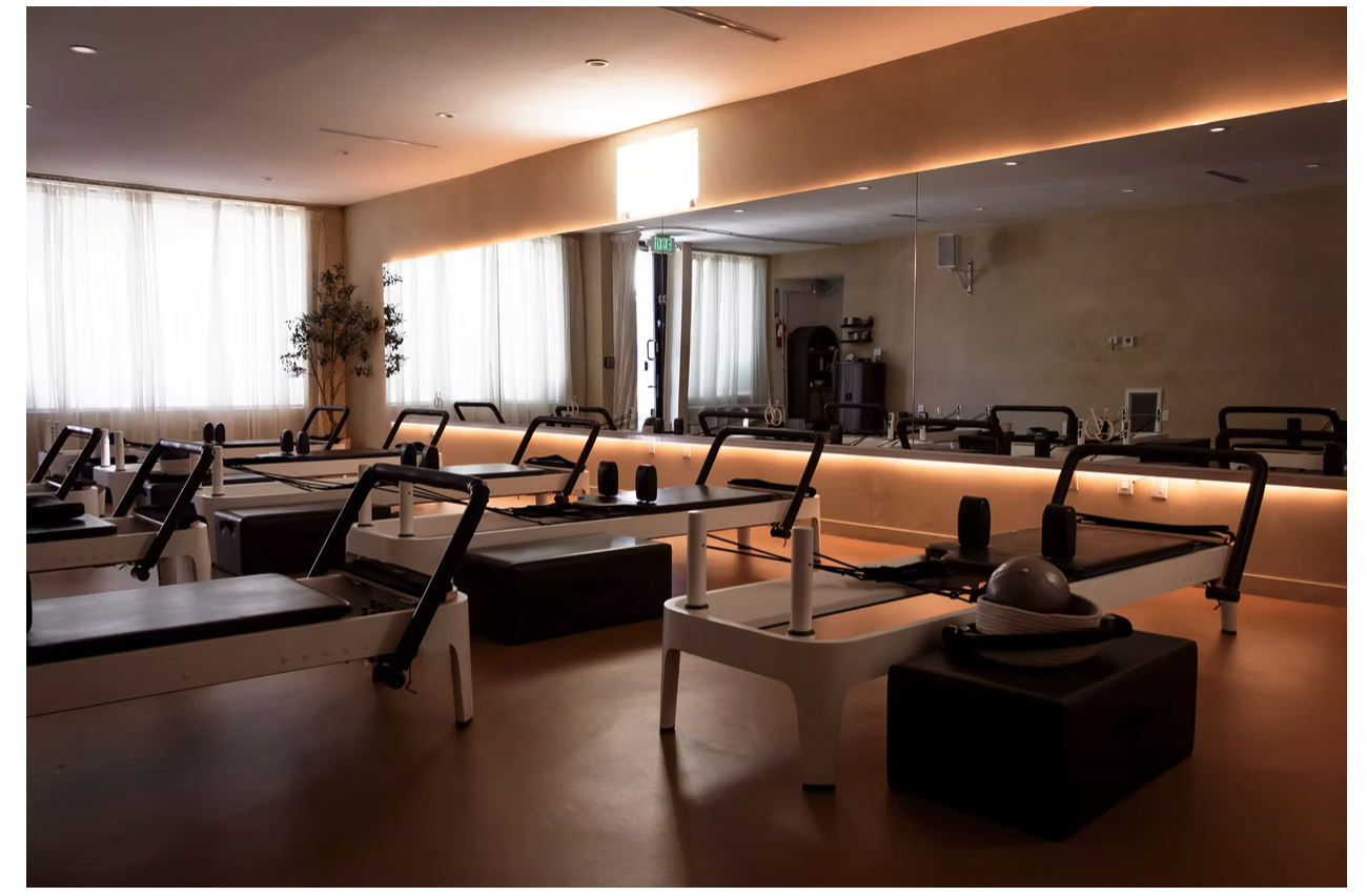 Pilates Studio(1).png