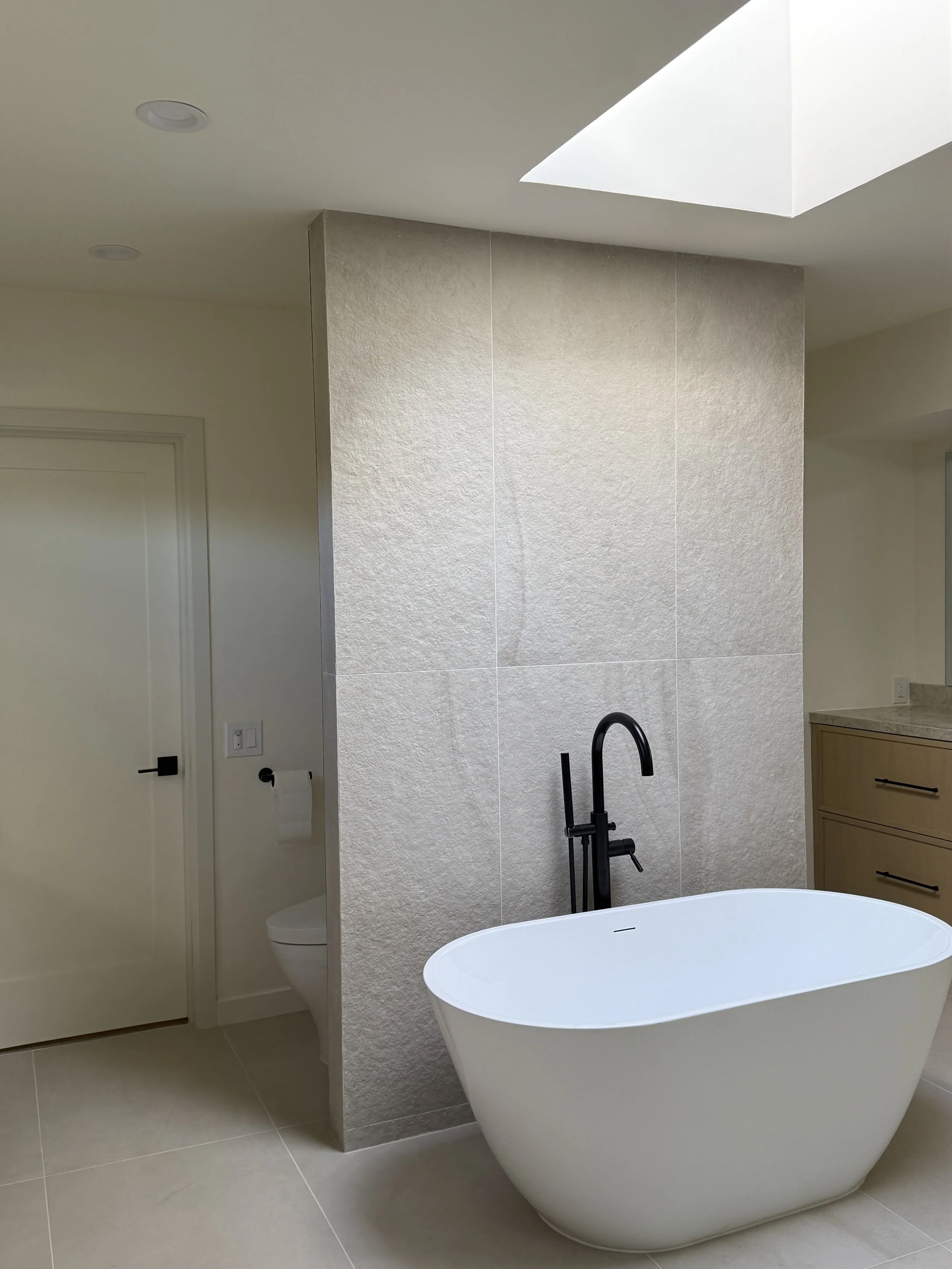 Beverly Hills Bathroom.jpg