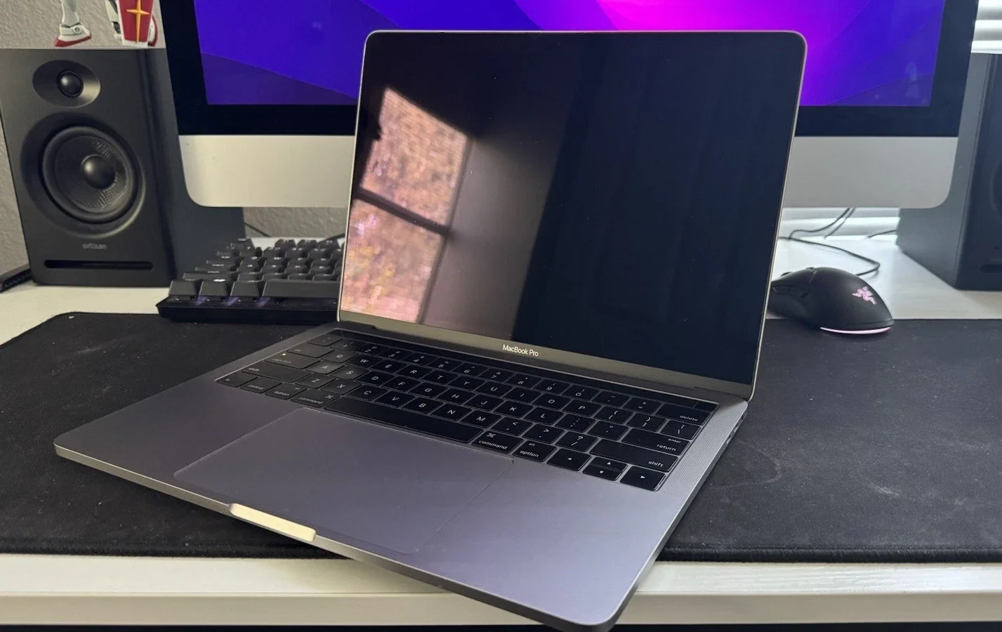 2016 Apple Macbook Pro 13"